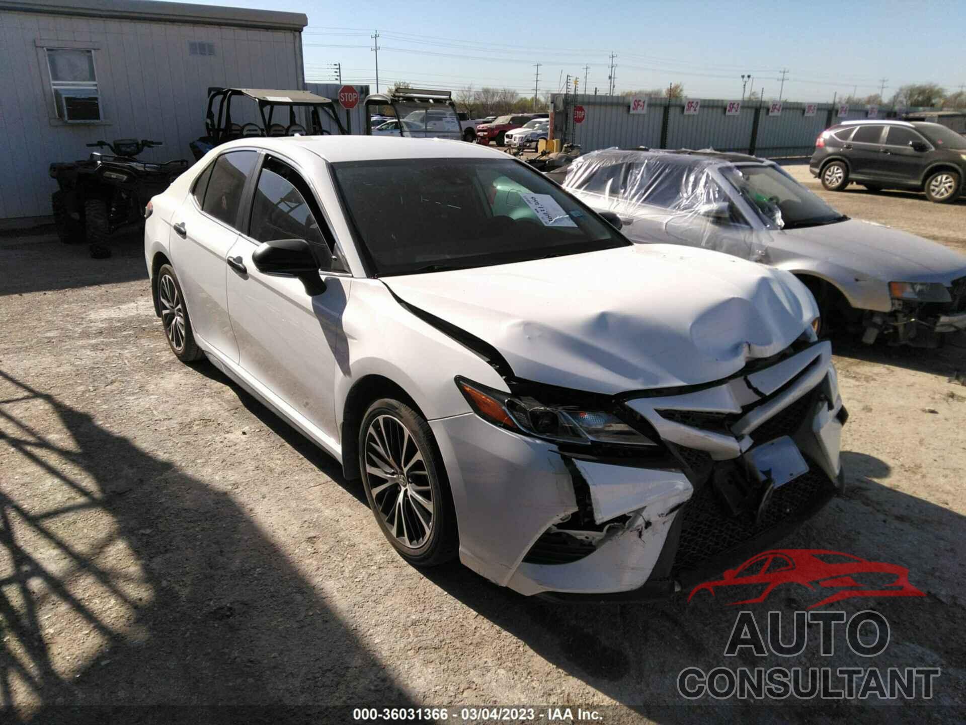 TOYOTA CAMRY 2020 - 4T1M11AK1LU389793