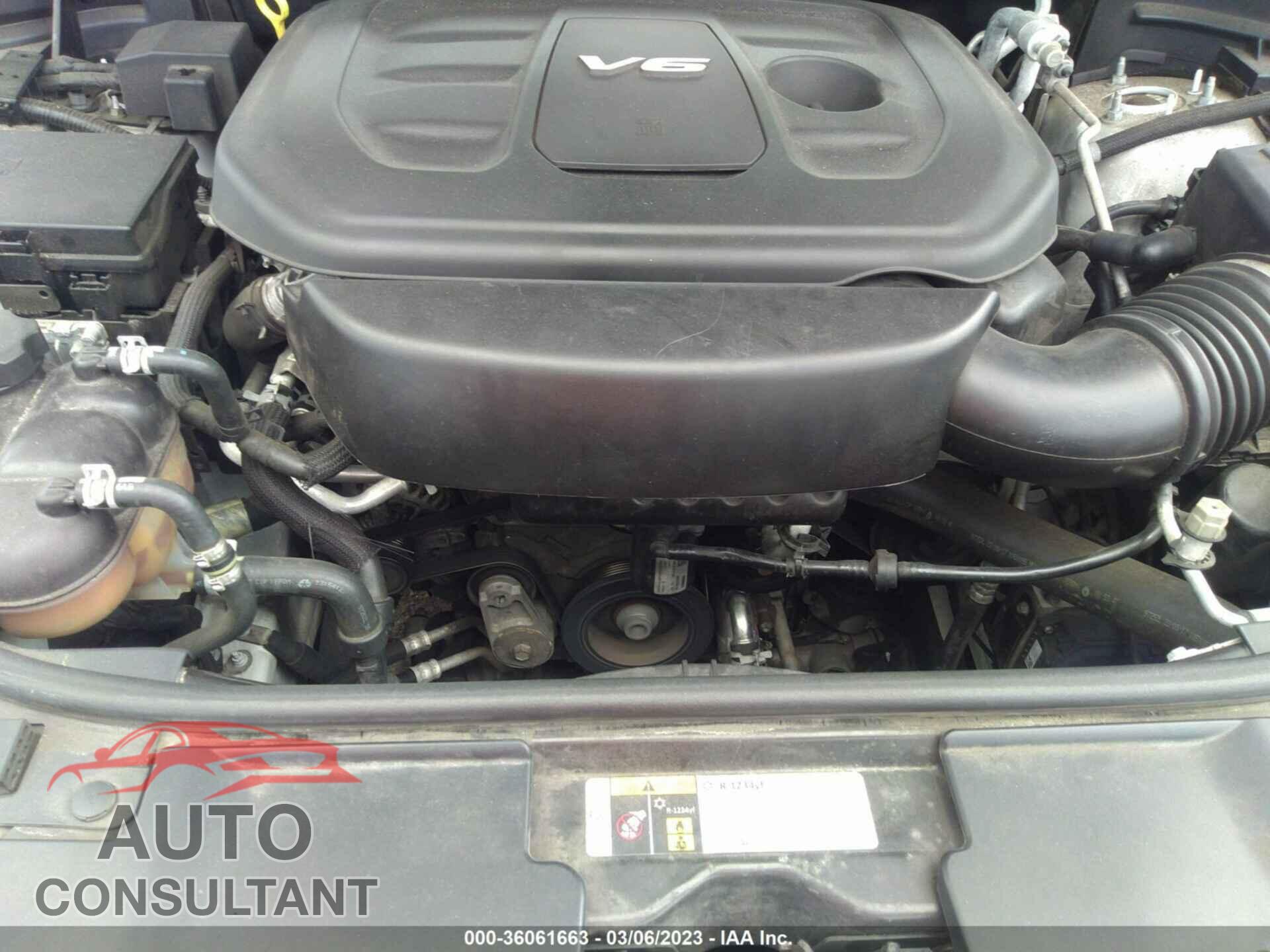 DODGE DURANGO 2018 - 1C4RDJDG2JC194636
