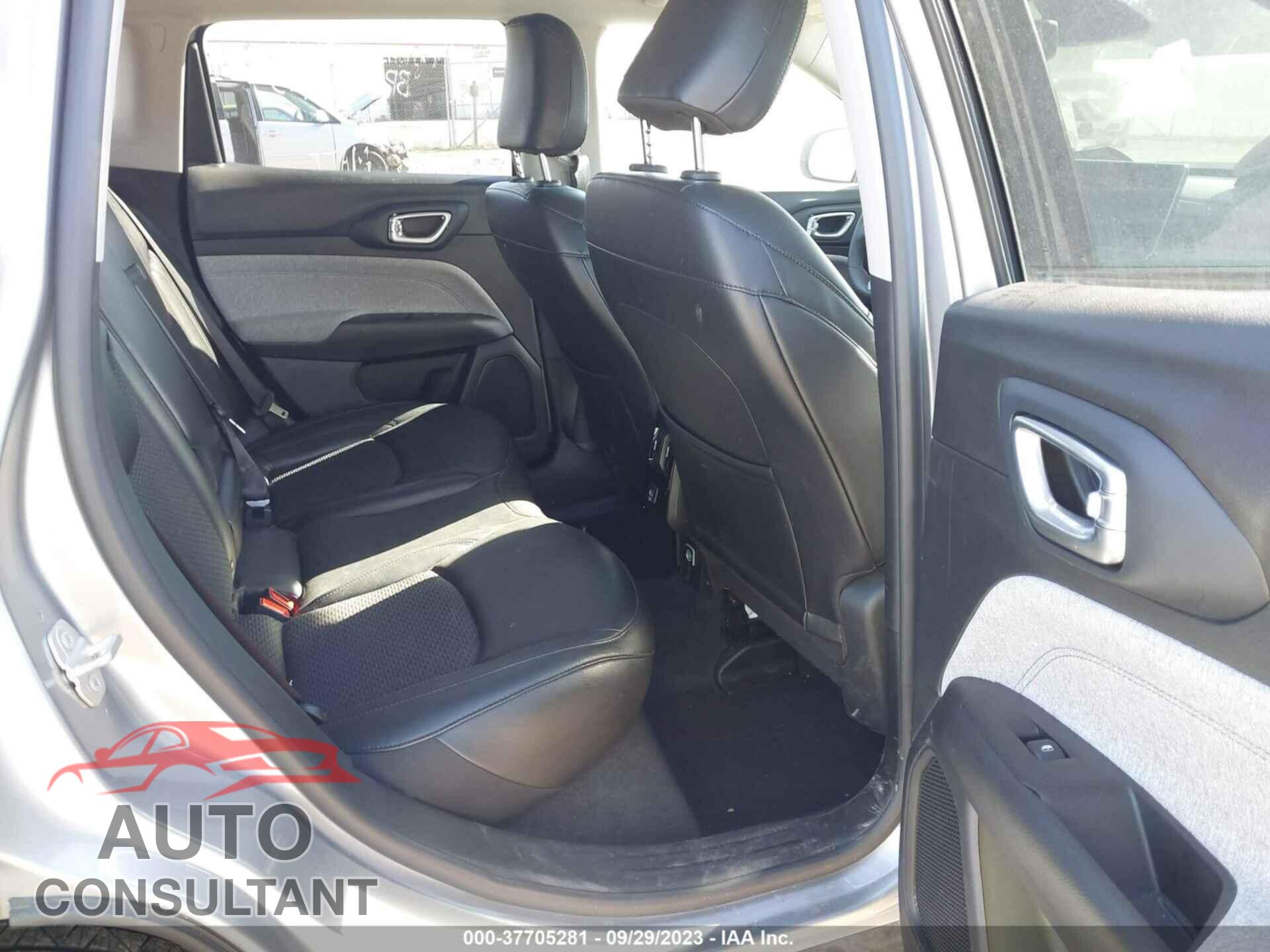 JEEP COMPASS 2022 - 3C4NJDBB6NT216535