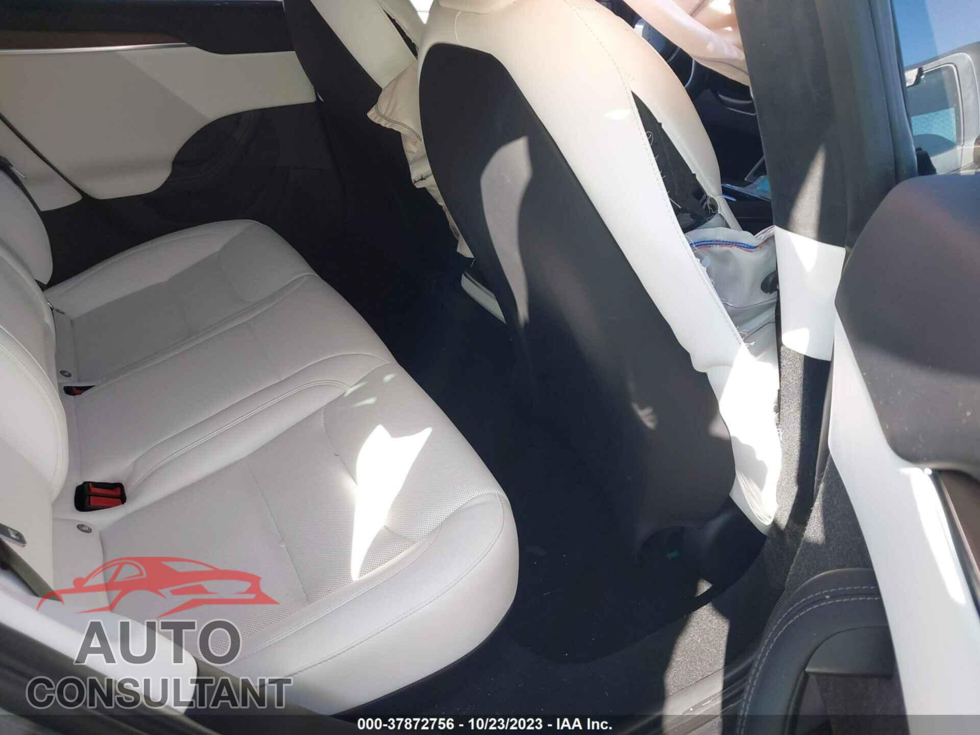 TESLA MODEL S 2023 - 5YJSA1E59PF500525