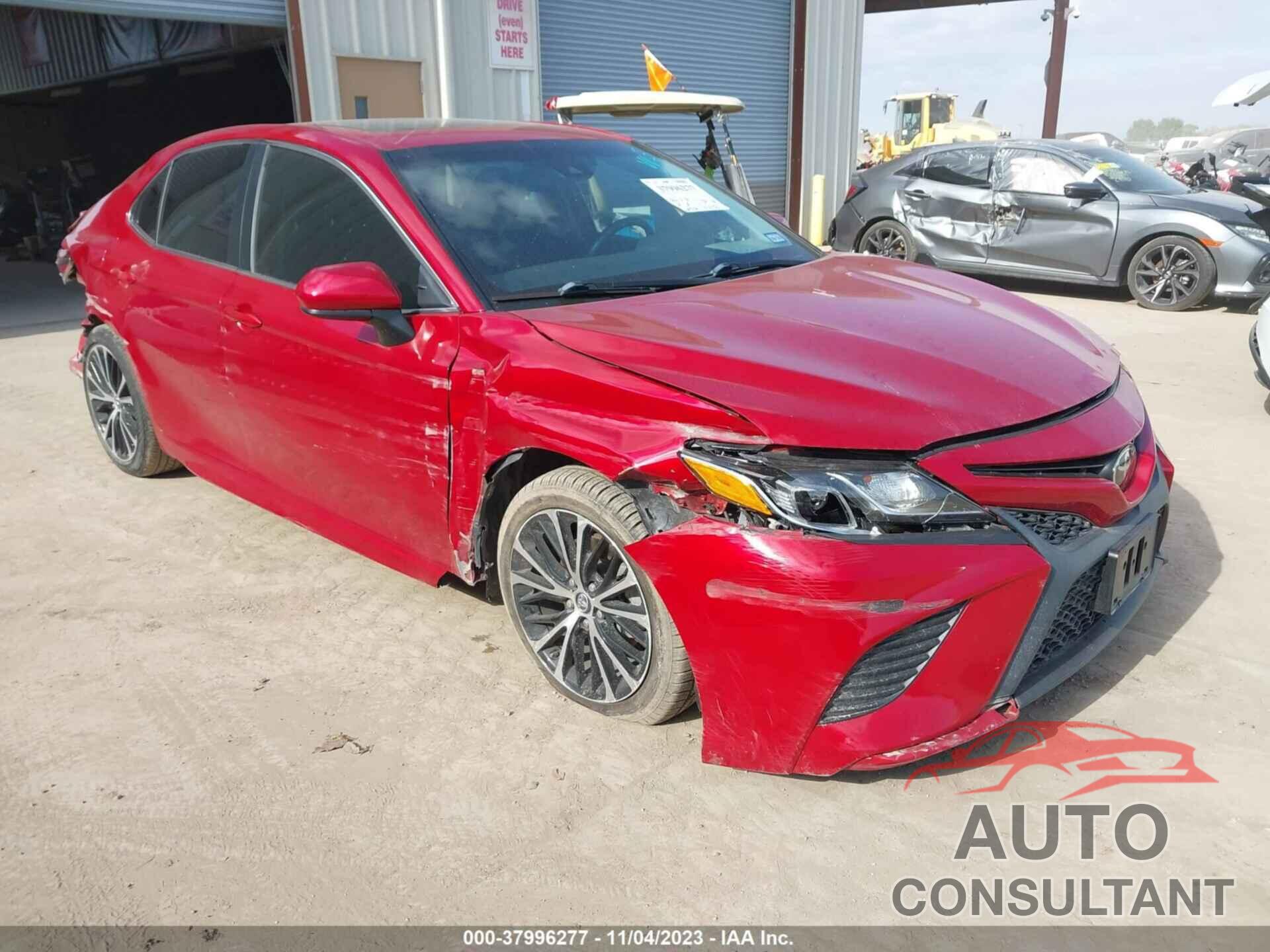 TOYOTA CAMRY 2019 - 4T1B11HK4KU274116