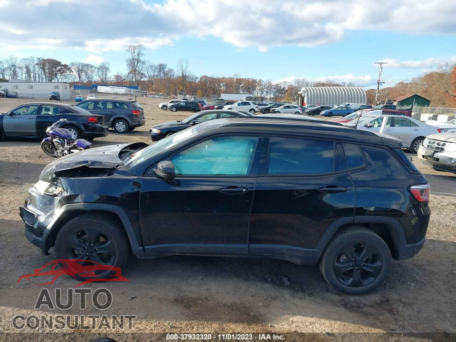 JEEP COMPASS 2018 - 3C4NJDBB0JT404252