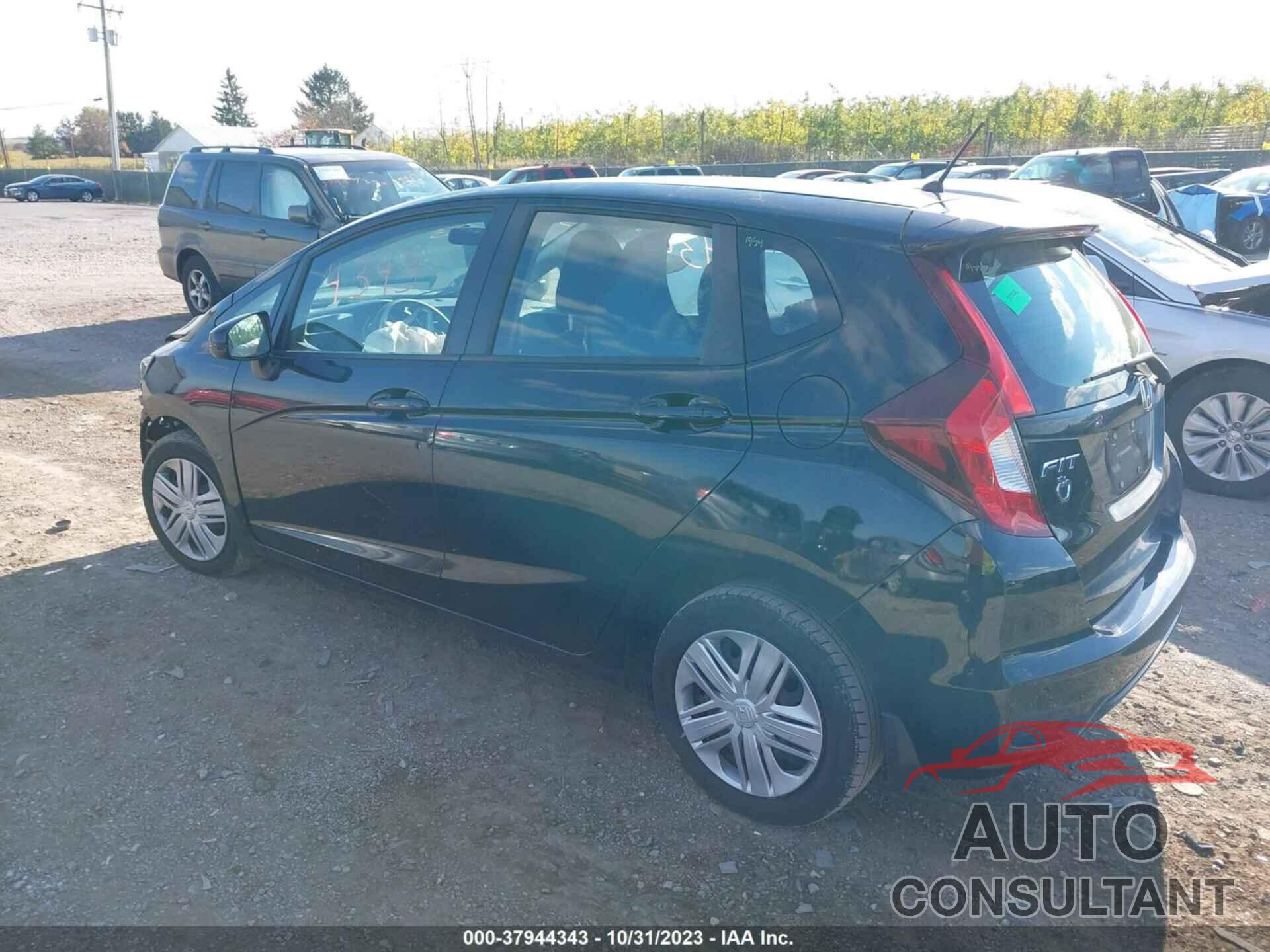 HONDA FIT 2019 - 3HGGK5H49KM711825