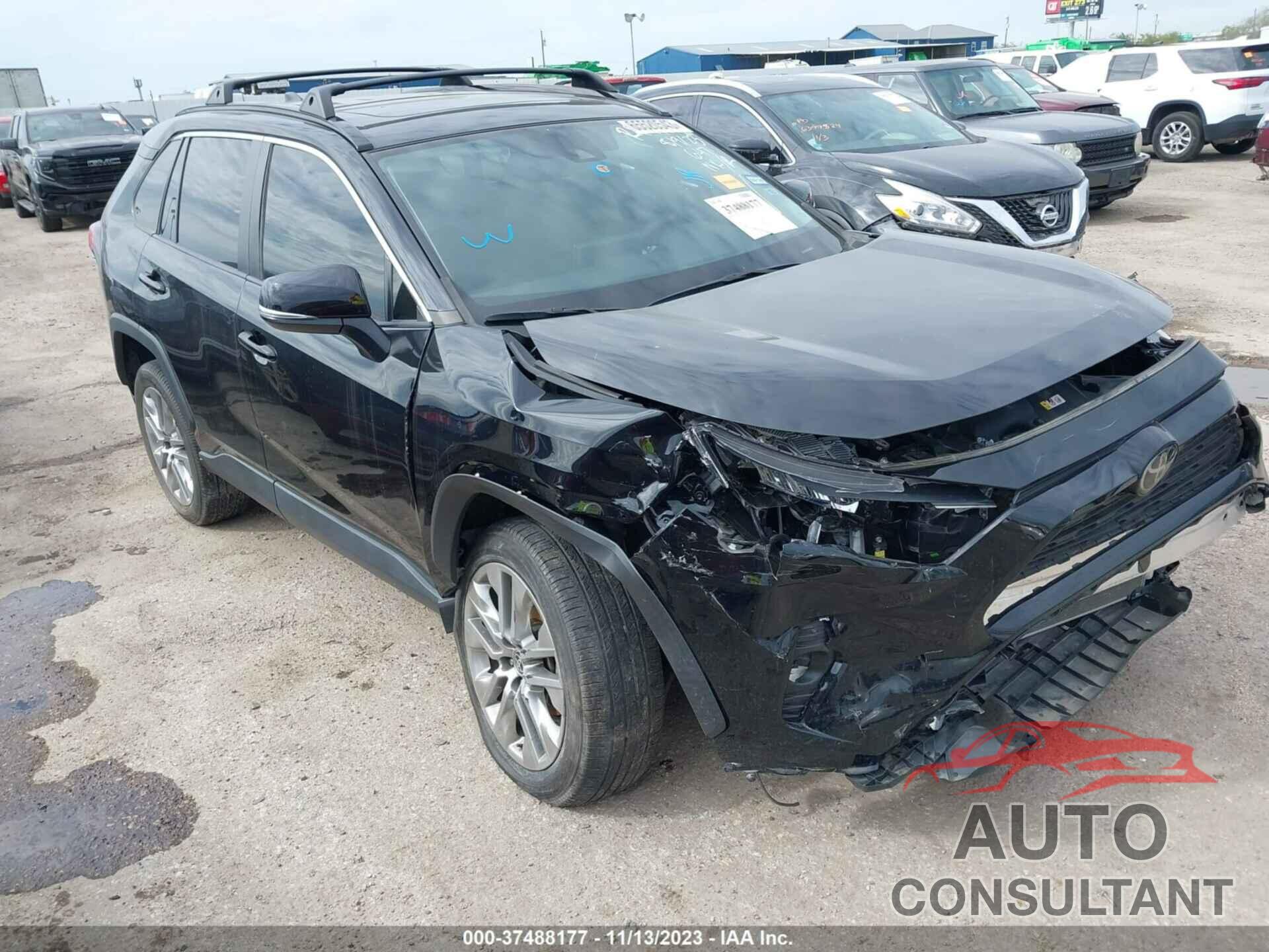 TOYOTA RAV4 2021 - 2T3C1RFV1MC133337