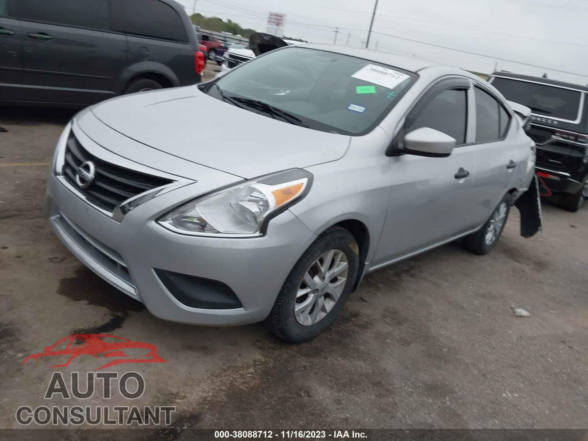 NISSAN VERSA 2017 - 3N1CN7AP1HL856735