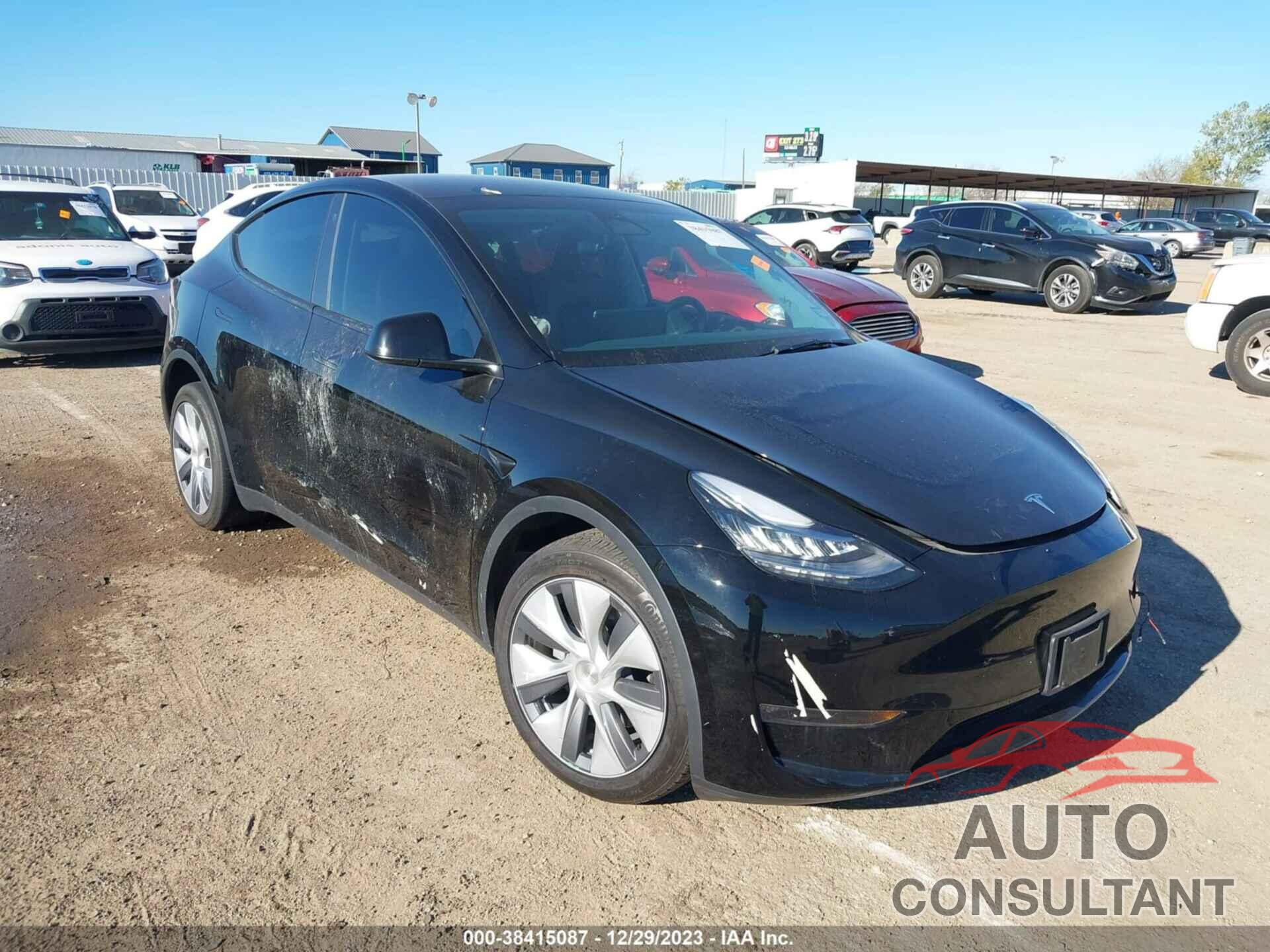 TESLA MODEL Y 2023 - 7SAYGDEE9PA123348