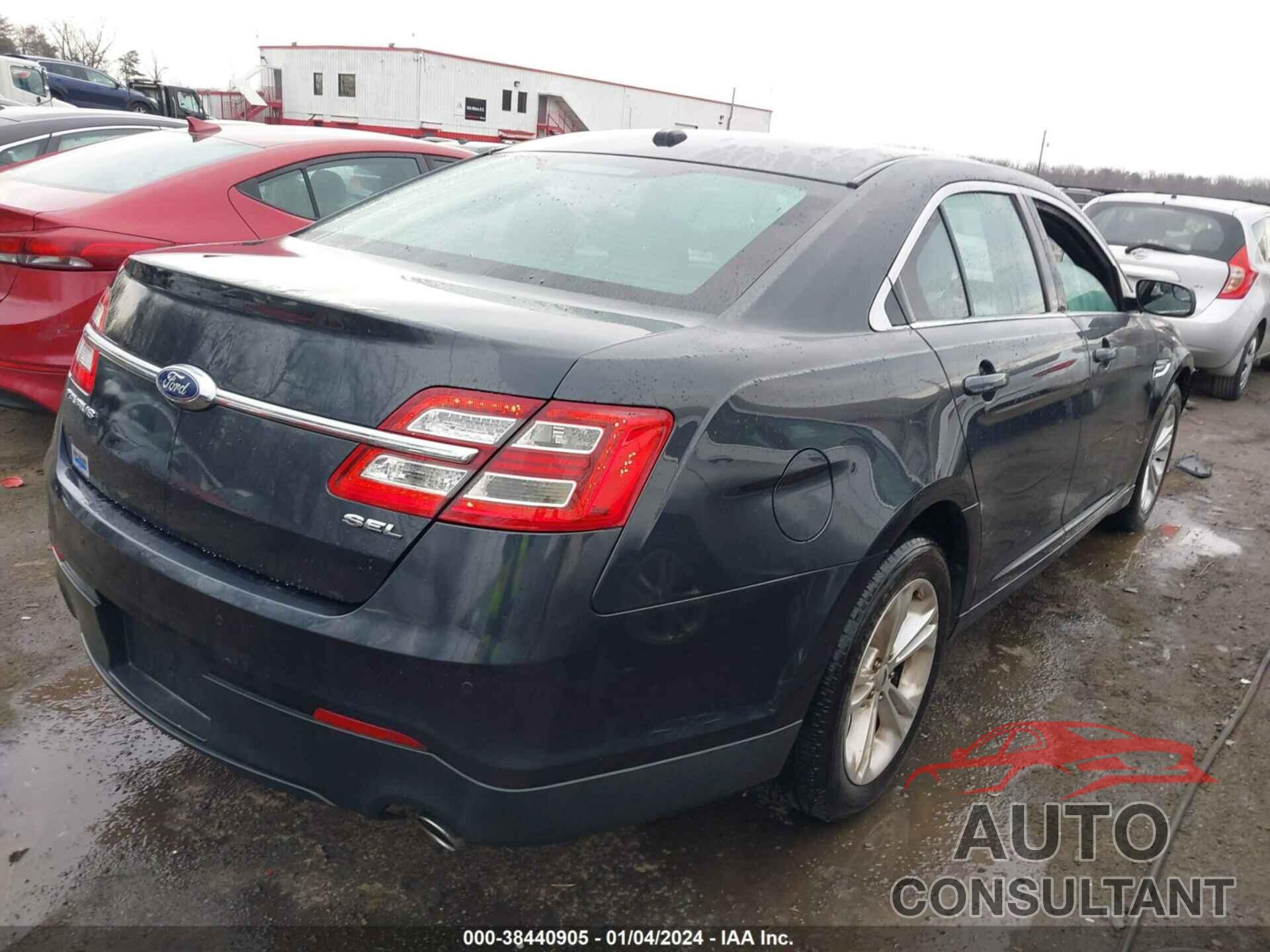 FORD TAURUS 2017 - 1FAHP2E8XHG137030