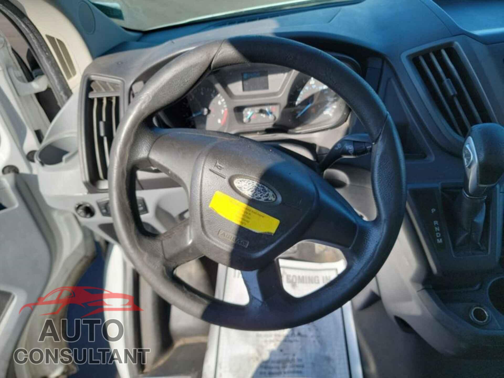 FORD TRANSIT 2017 - 1FTYR2CM2HKA72322