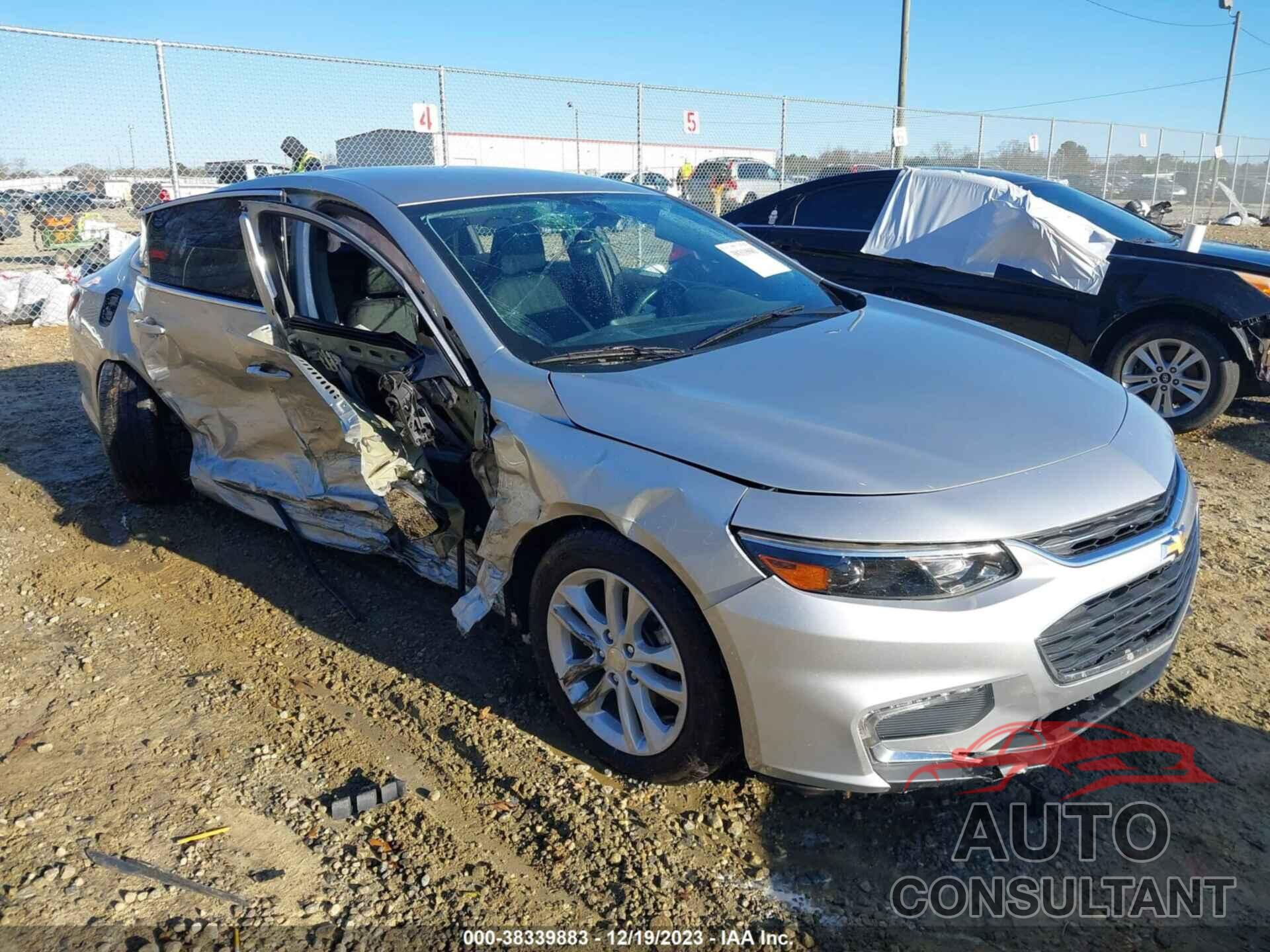 CHEVROLET MALIBU 2017 - 1G1ZE5ST6HF135305