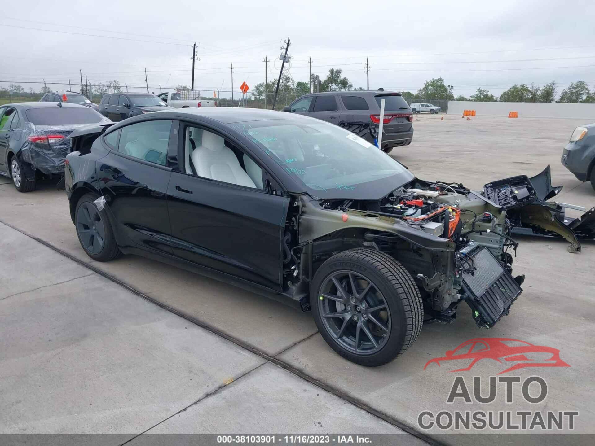 TESLA MODEL 3 2022 - 5YJ3E1EB6NF153909