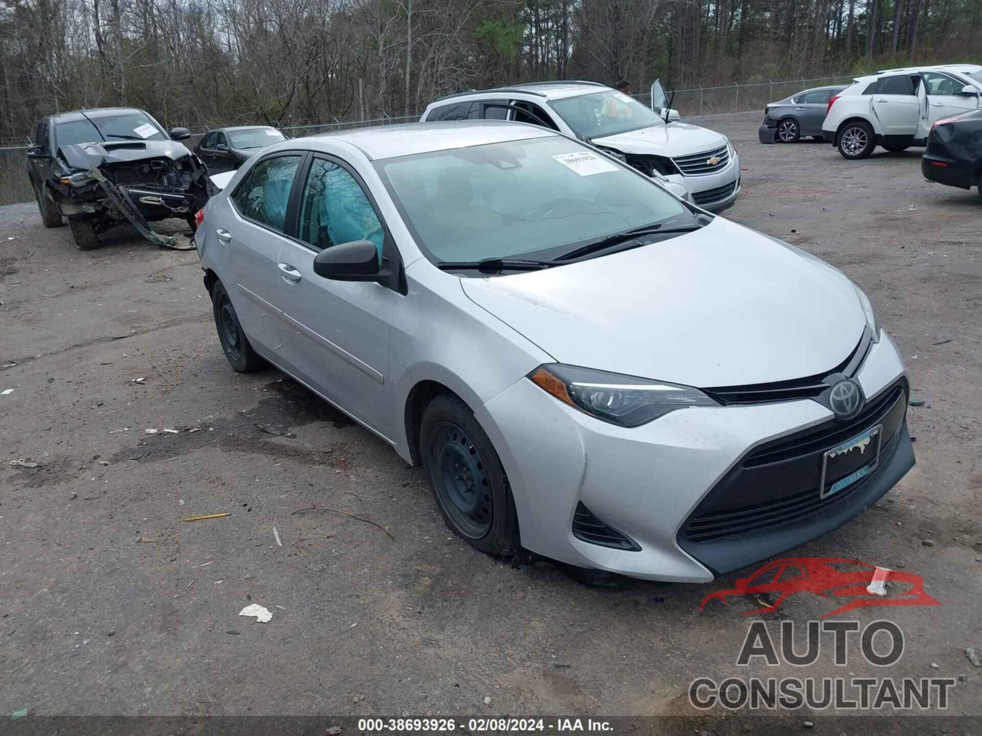 TOYOTA COROLLA 2018 - 2T1BURHE7JC048295