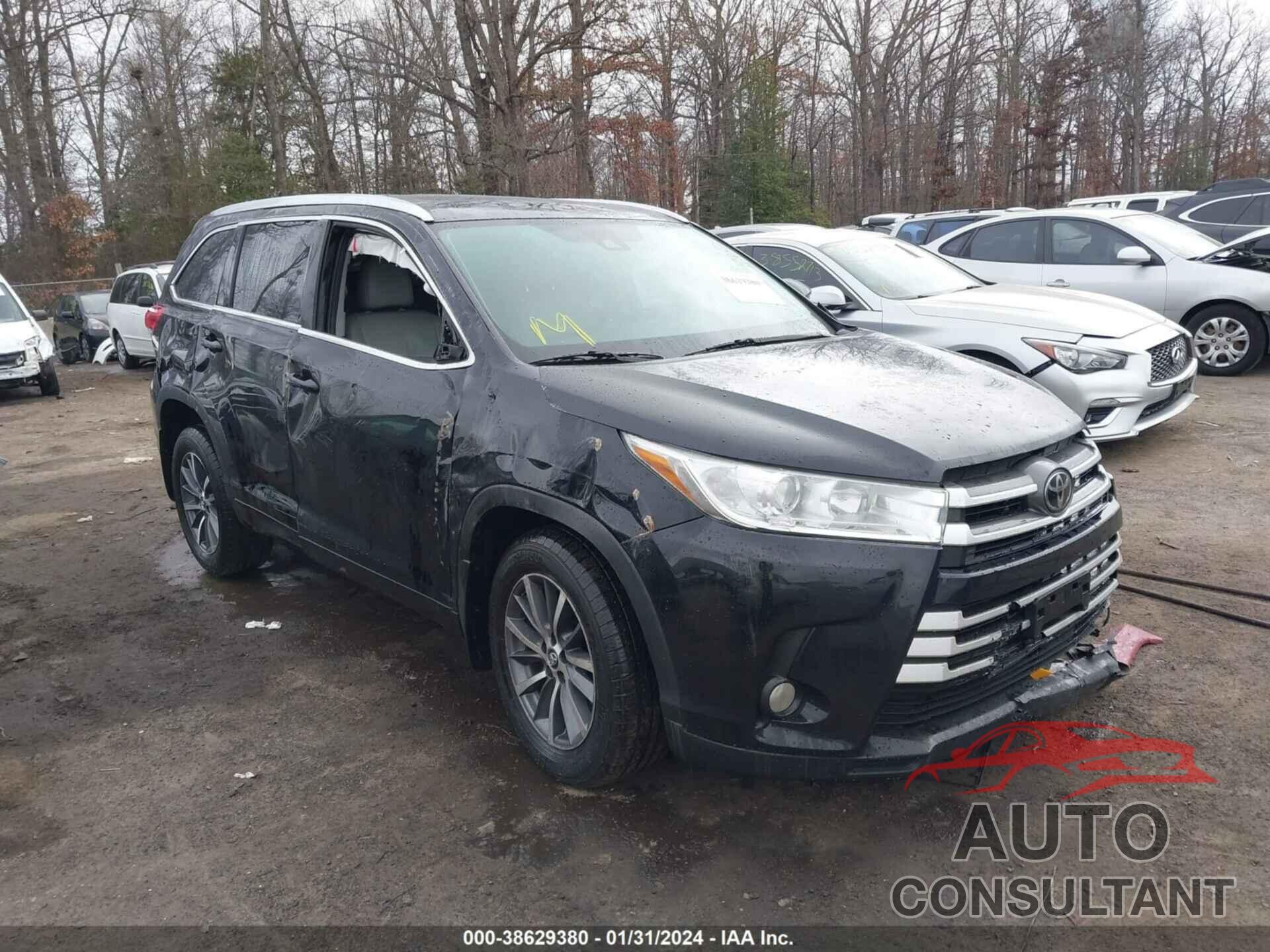 TOYOTA HIGHLANDER 2018 - 5TDJZRFH3JS885448