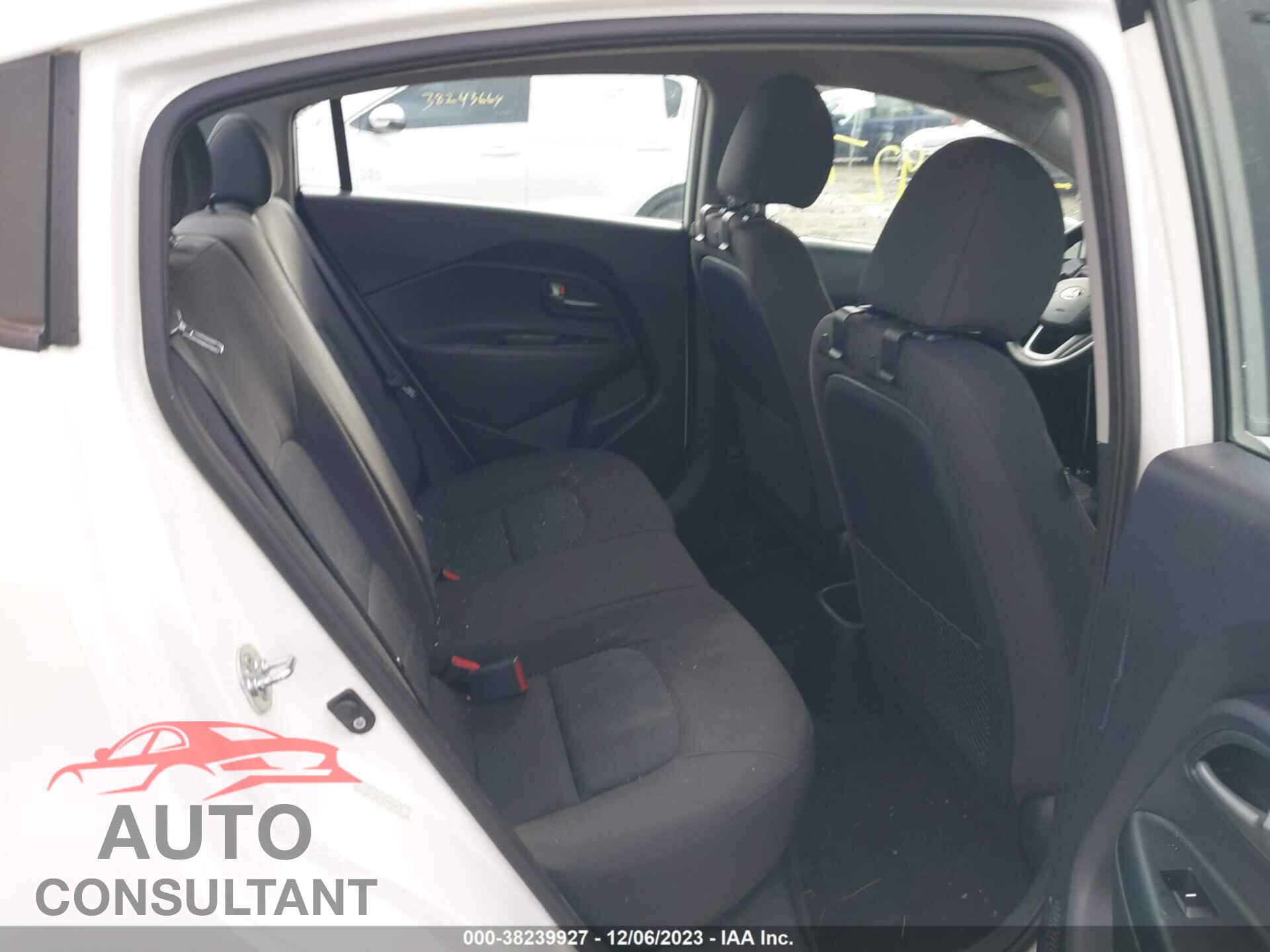 KIA RIO 2015 - KNADM4A32F6503473