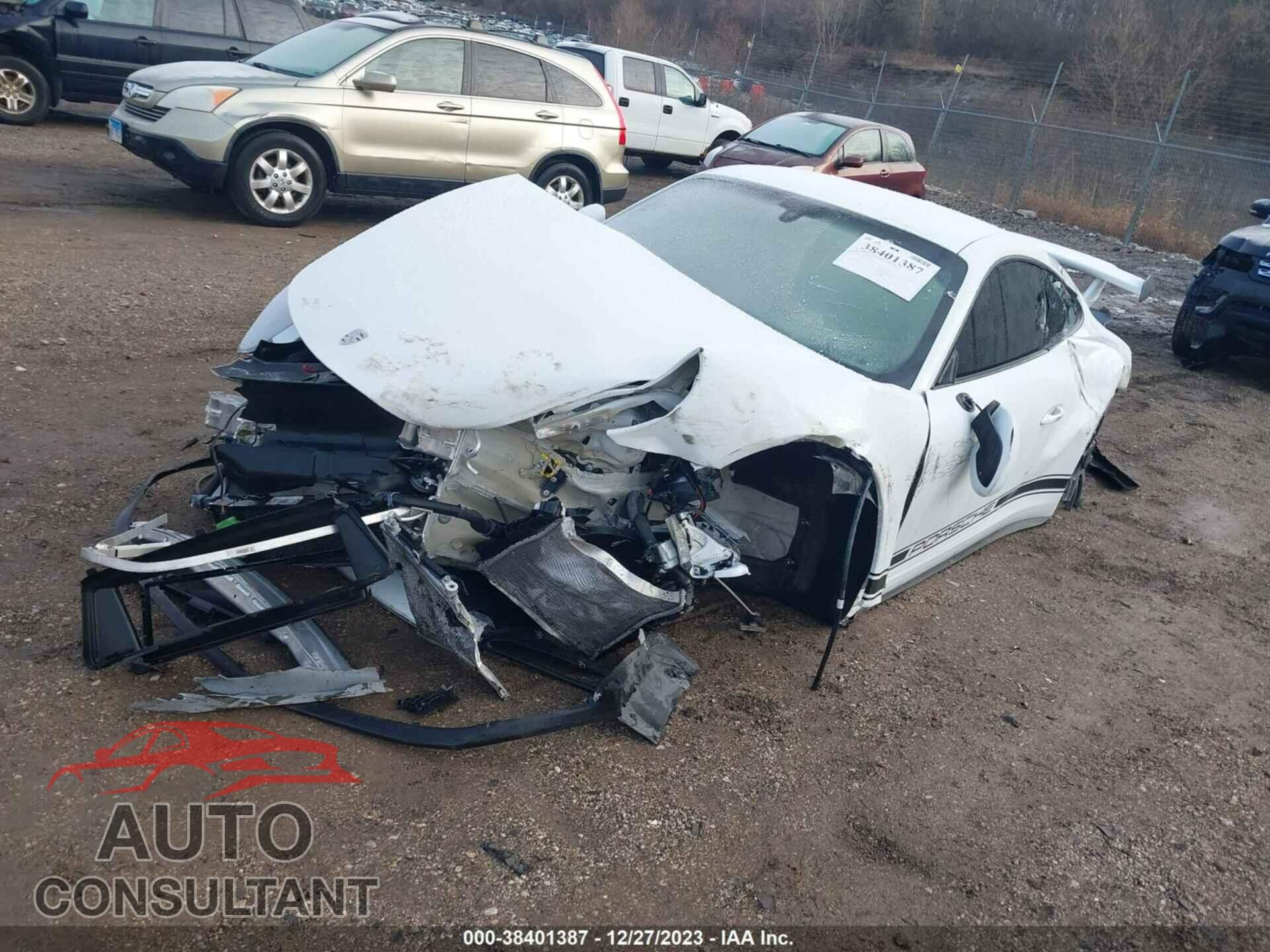 PORSCHE 911 2018 - WP0AC2A92JS174274