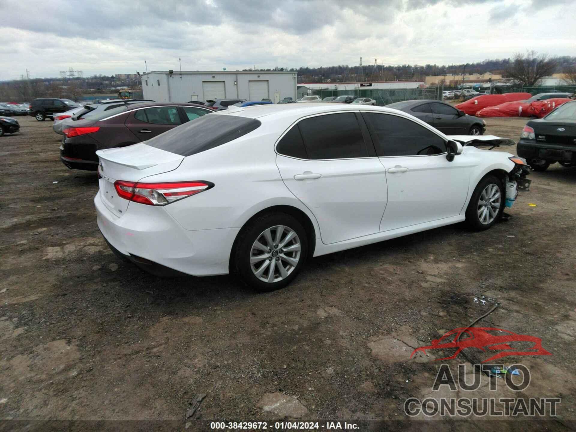 TOYOTA CAMRY 2019 - 4T1B11HK3KU815933