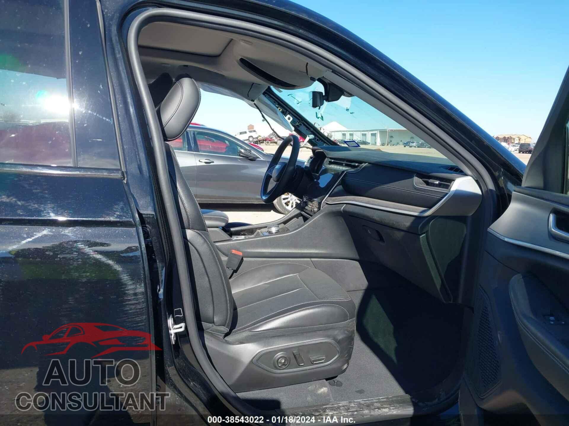 JEEP GRAND CHEROKEE 2023 - 1C4RJGBG2PC503223