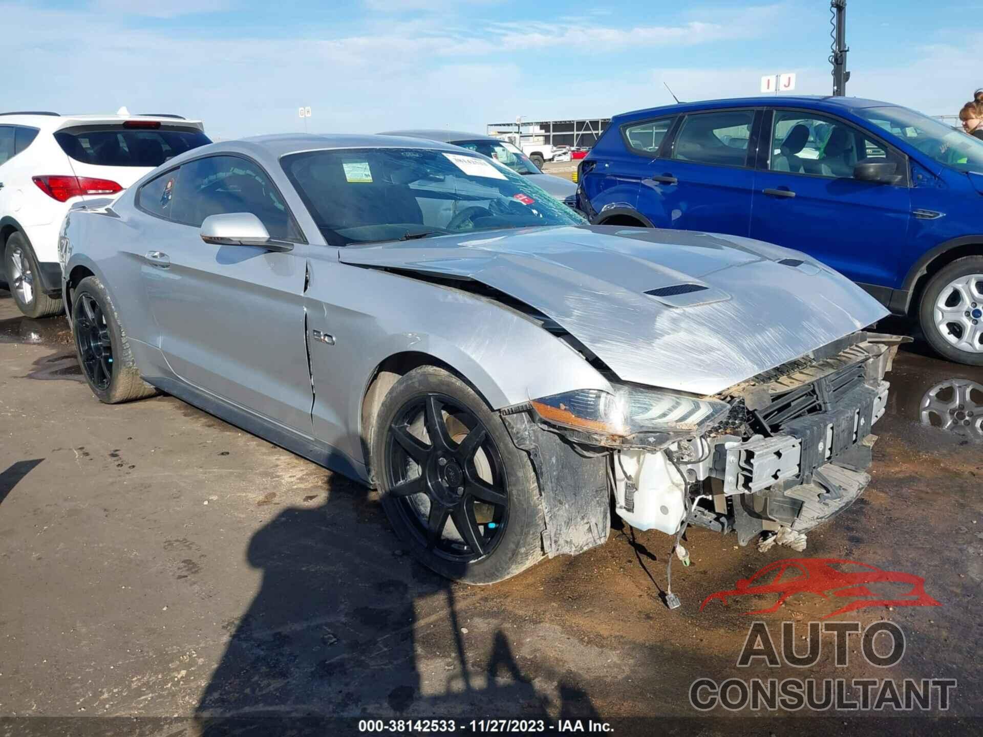 FORD MUSTANG 2018 - 1FA6P8CFXJ5130012