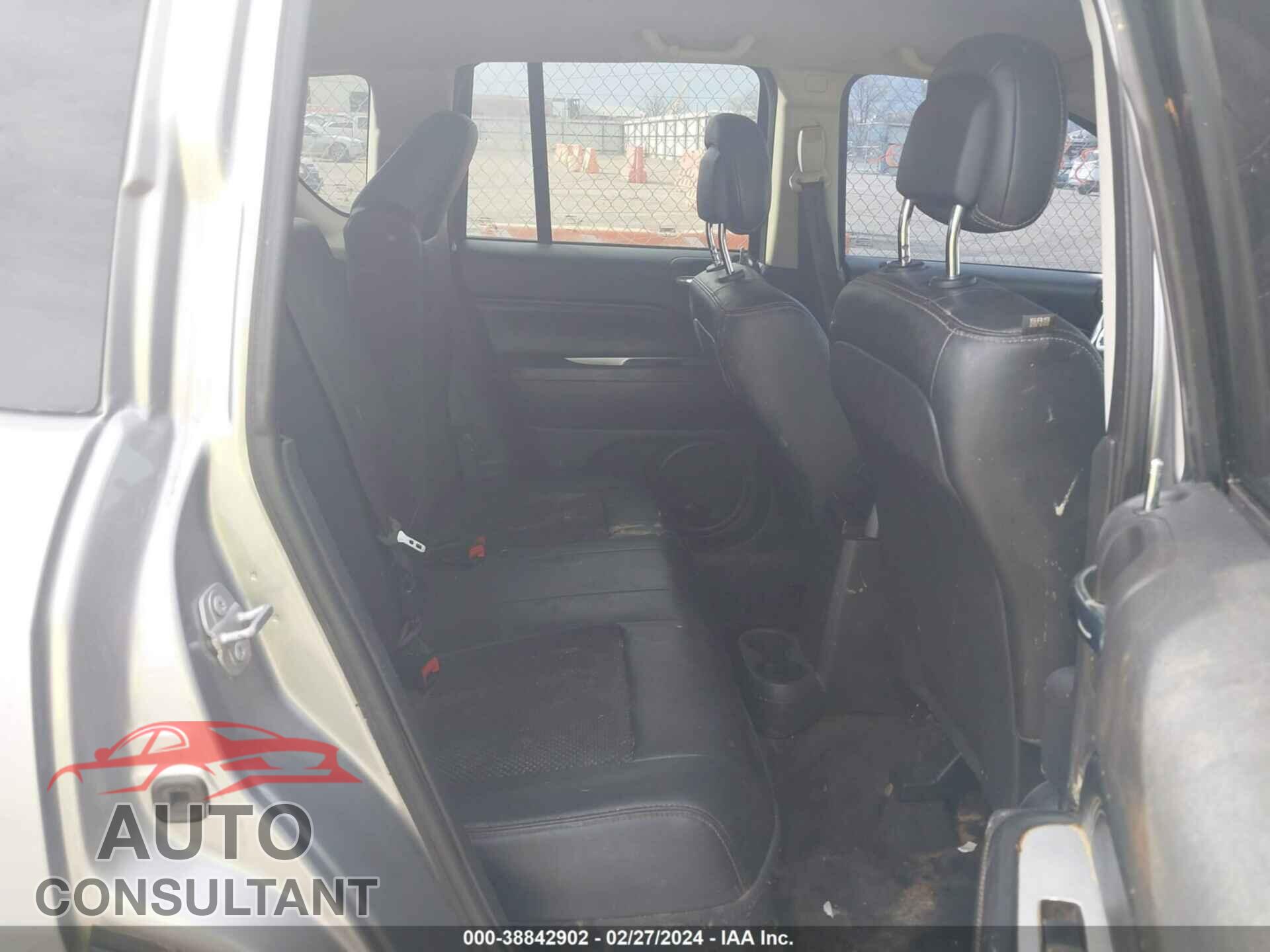 JEEP COMPASS 2017 - 1C4NJCEAXHD213144