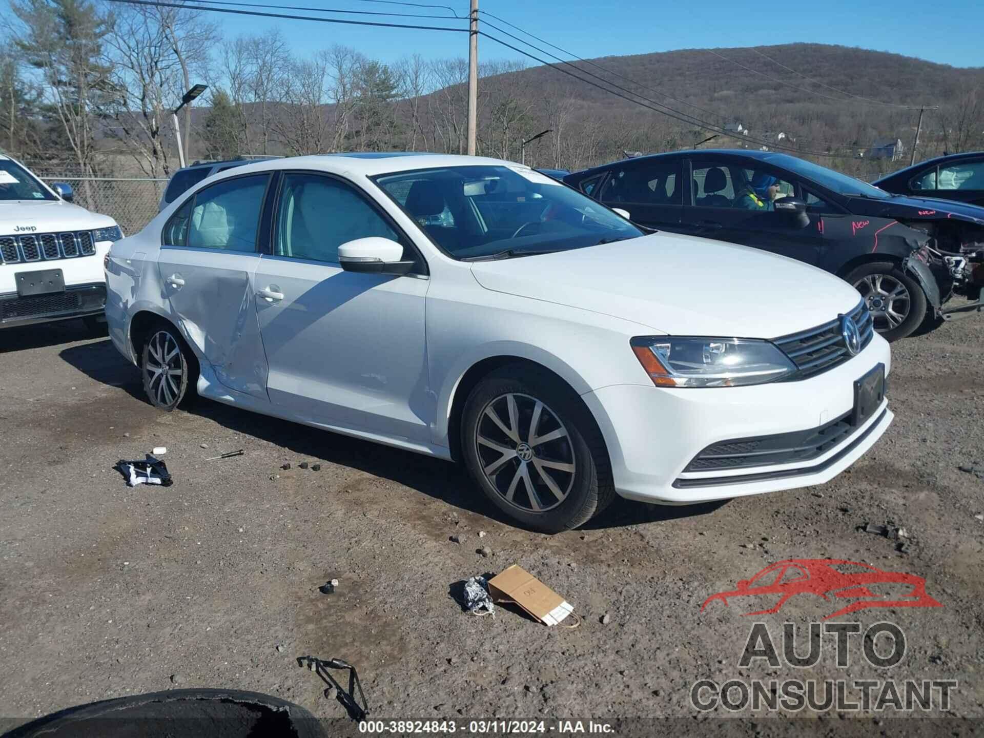 VOLKSWAGEN JETTA 2017 - 3VWDB7AJXHM232929