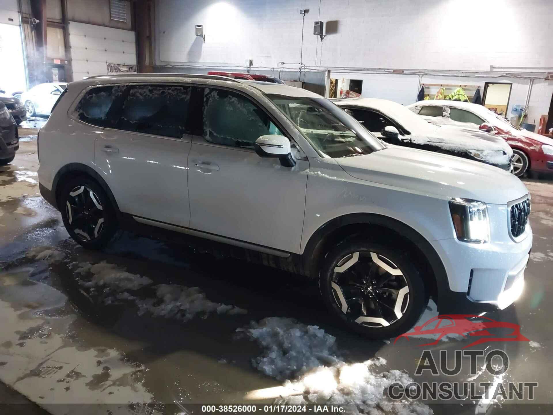 KIA TELLURIDE 2023 - 5XYP3DGC9PG376200