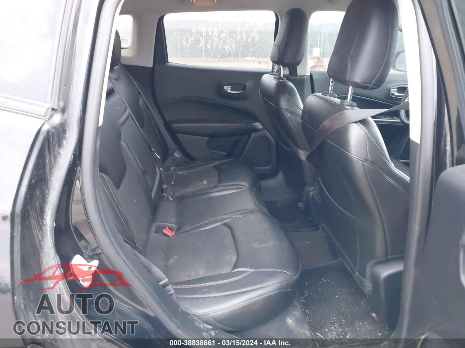 JEEP COMPASS 2018 - 3C4NJDBB8JT354927