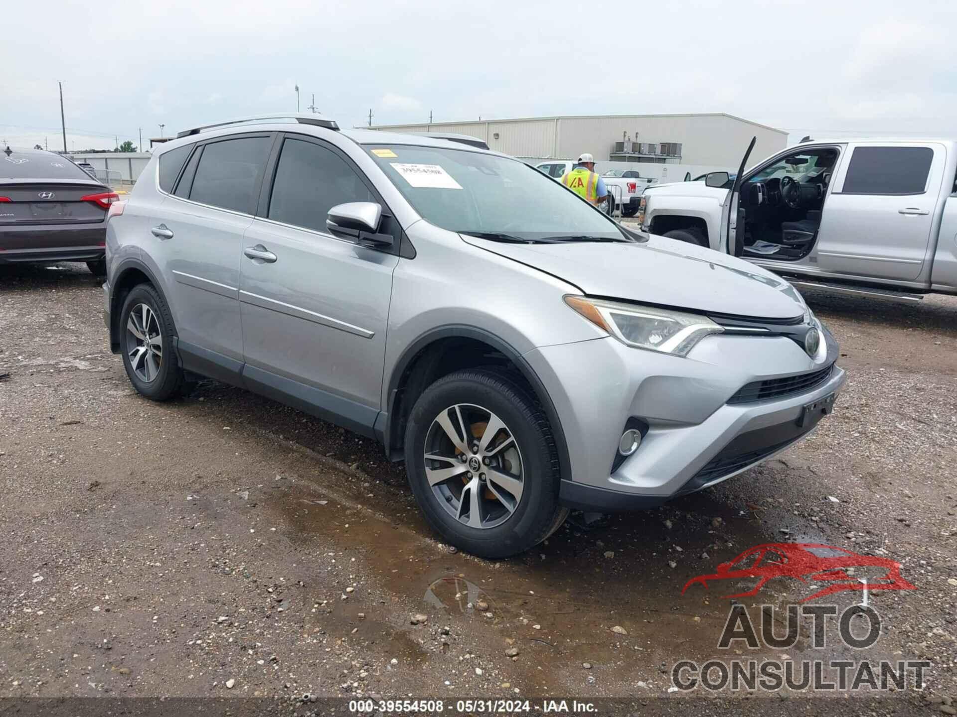 TOYOTA RAV4 2018 - 2T3WFREV2JW512888