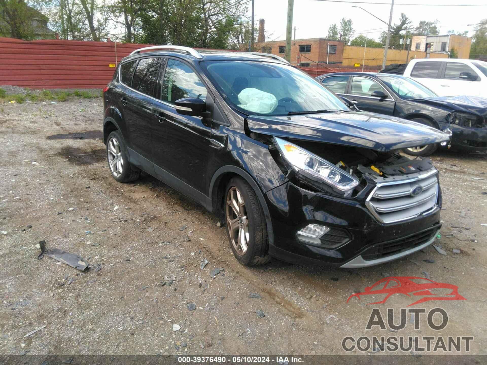 FORD ESCAPE 2019 - 1FMCU9J95KUA33215