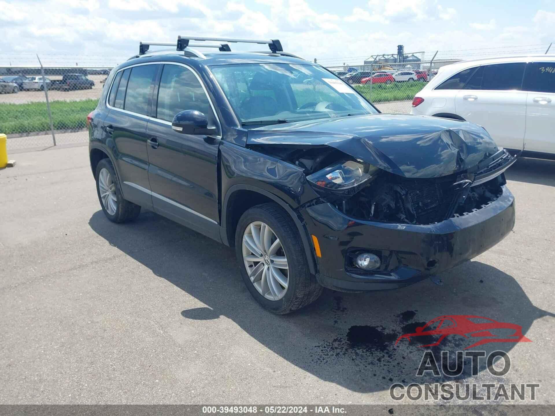 VOLKSWAGEN TIGUAN 2016 - WVGBV7AX3GW588770