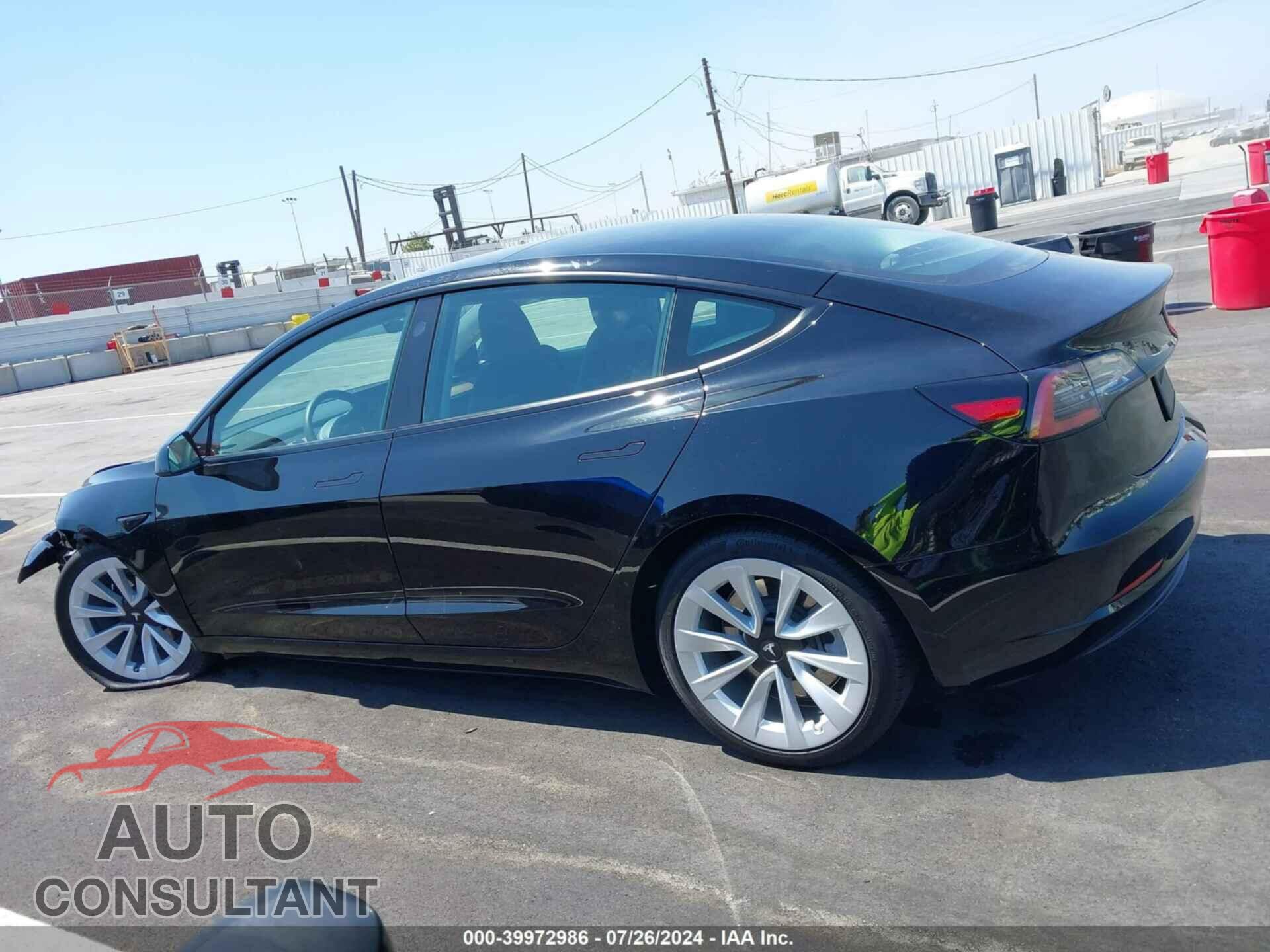 TESLA MODEL 3 2023 - 5YJ3E1EA3PF569846