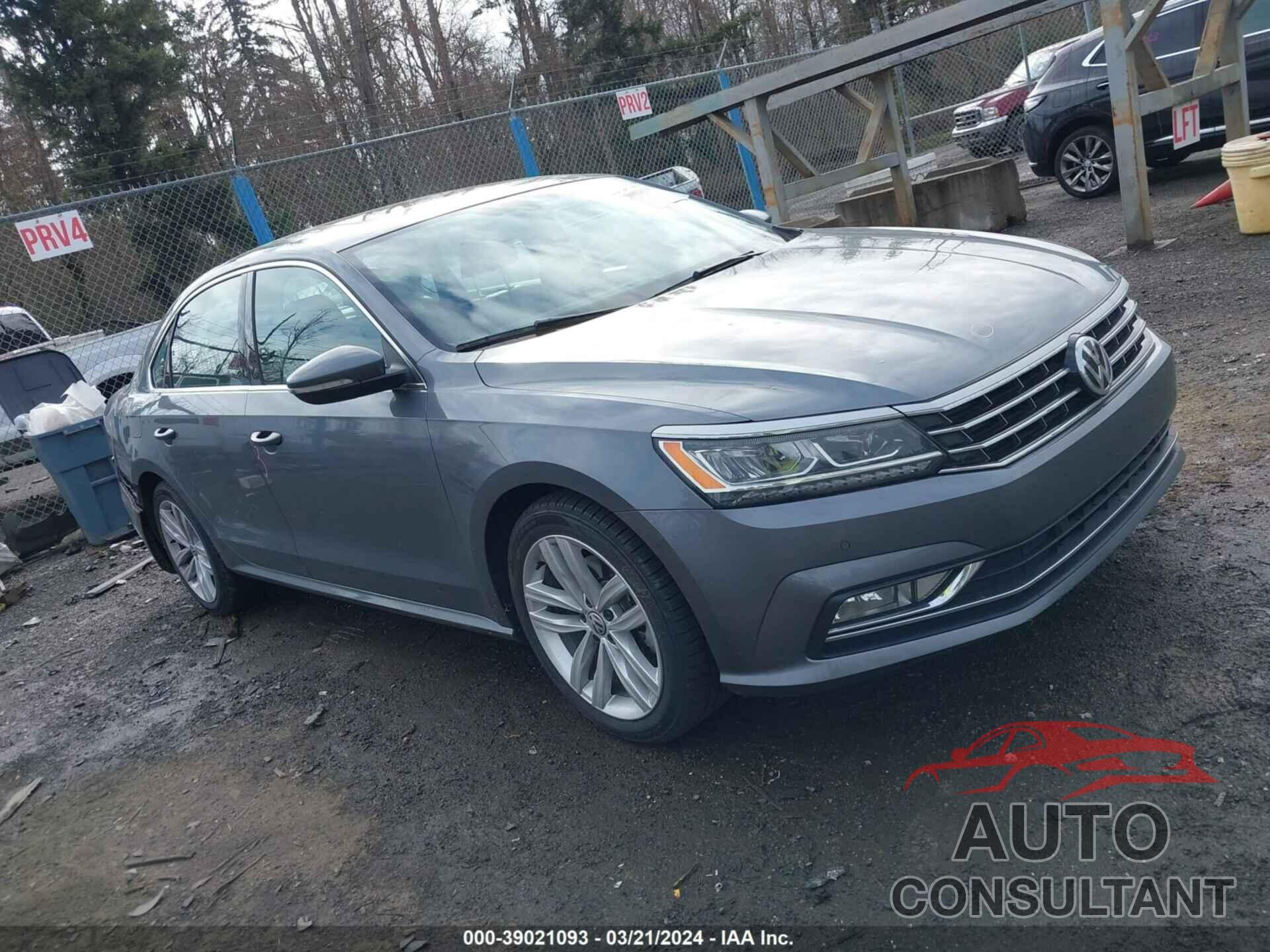 VOLKSWAGEN PASSAT 2018 - 1VWBA7A33JC050458