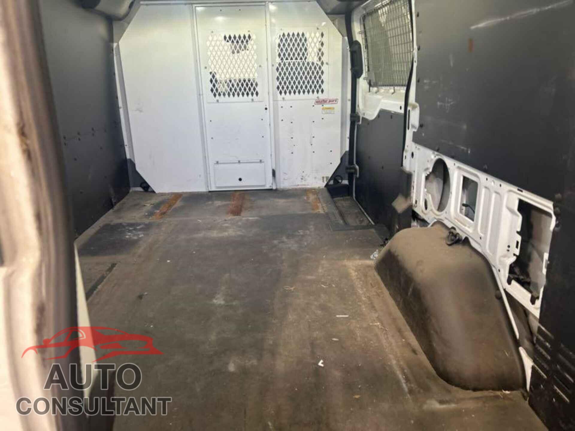 FORD TRANSIT 2017 - 1FTYE1YM9HKA82540