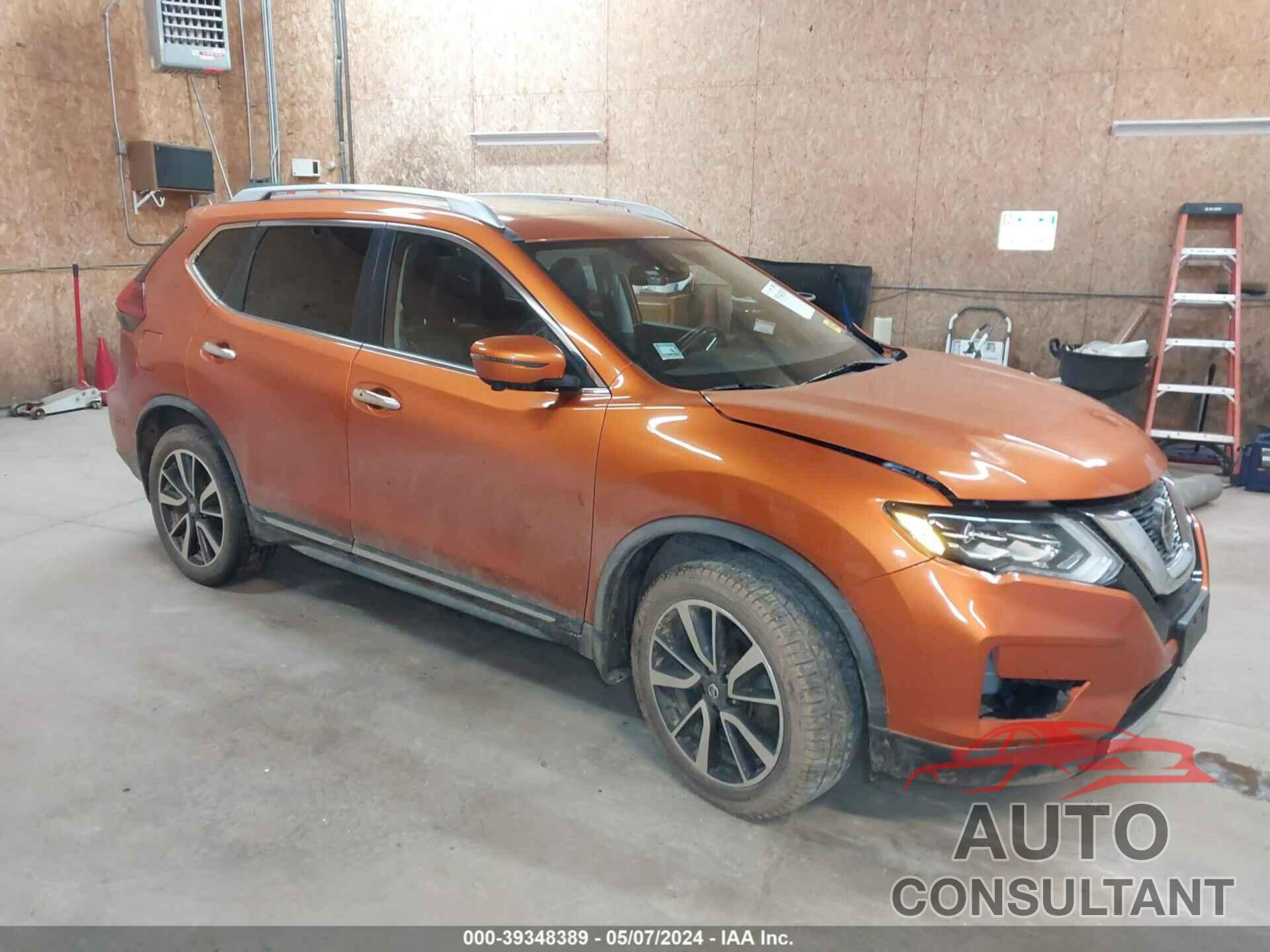 NISSAN ROGUE 2018 - JN8AT2MV1JW327149