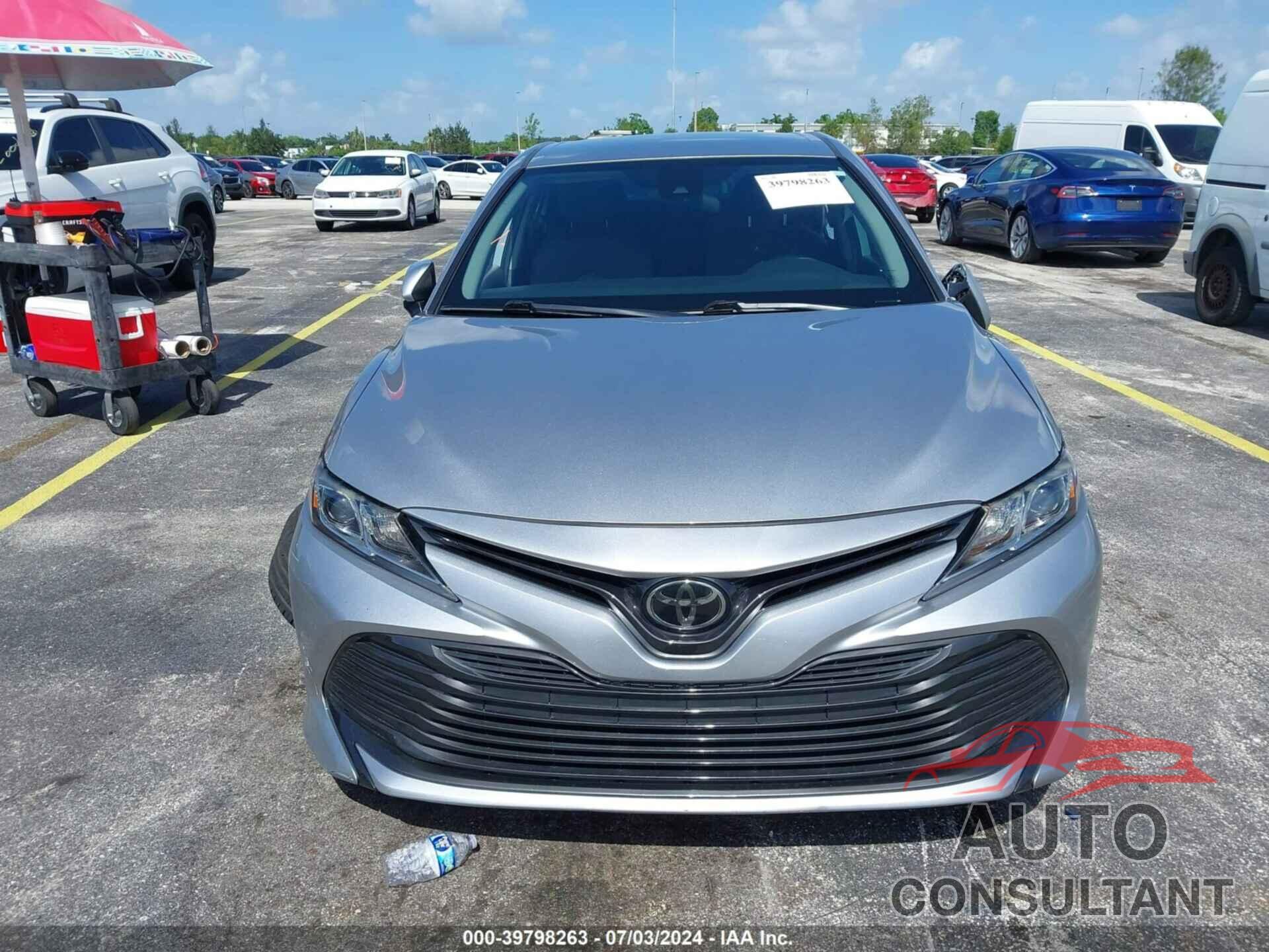 TOYOTA CAMRY 2019 - 4T1B11HK4KU752681