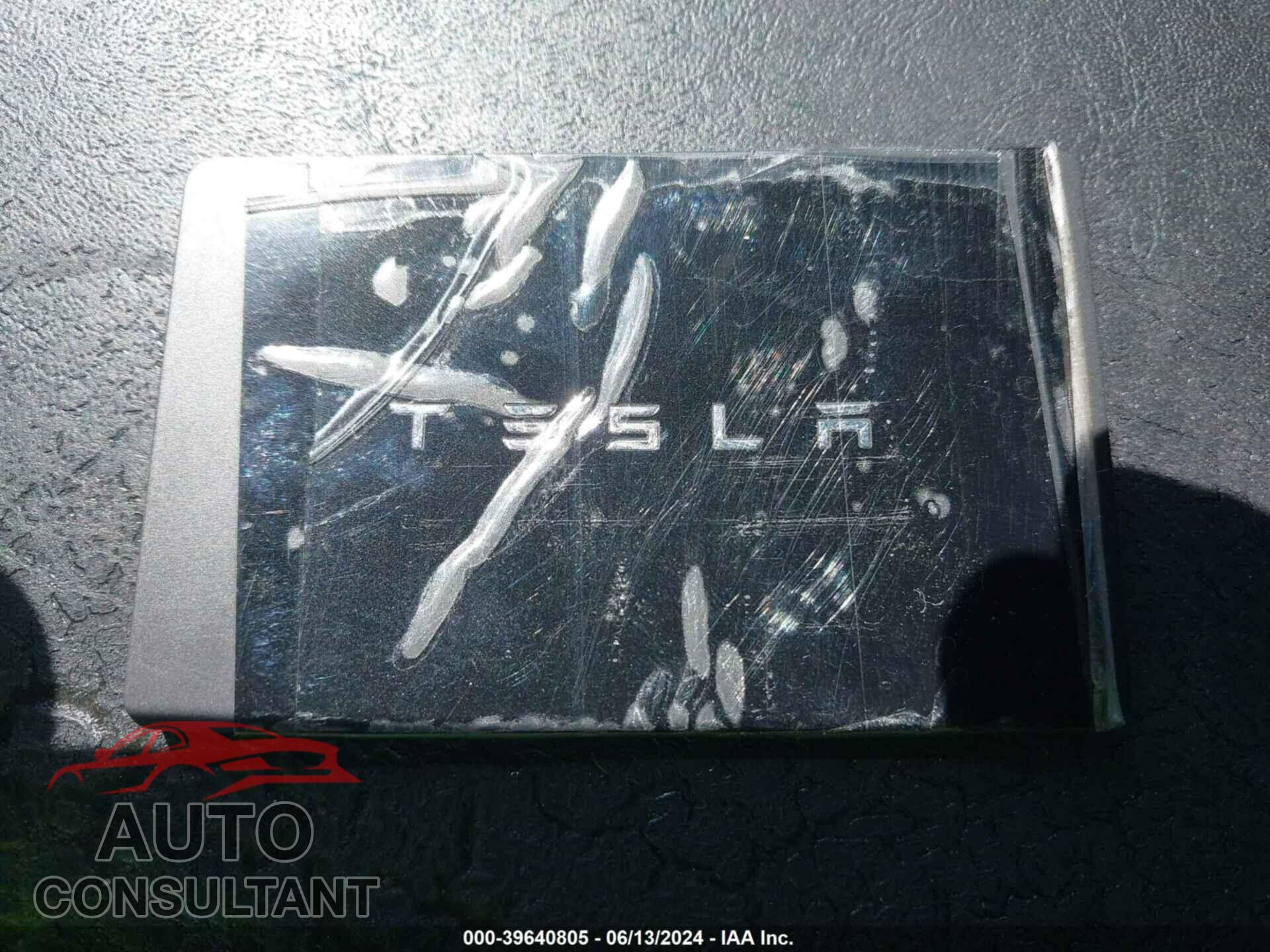 TESLA MODEL 3 2020 - 5YJ3E1EA0LF612596