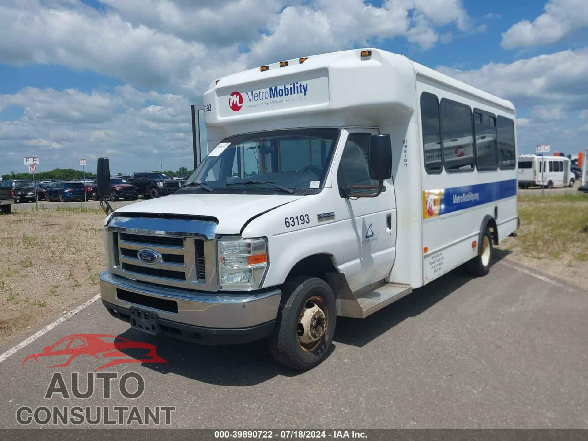 FORD E-450 CUTAWAY 2017 - 1FDFE4FS0HDC36496