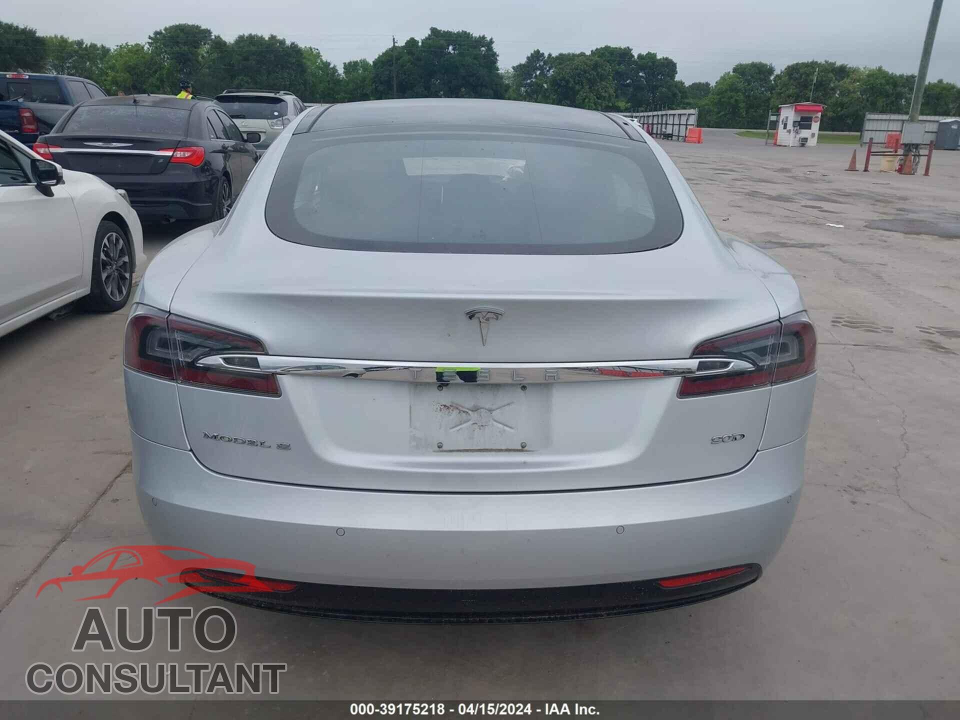 TESLA MODEL S 2016 - 5YJSA1E21GF155612