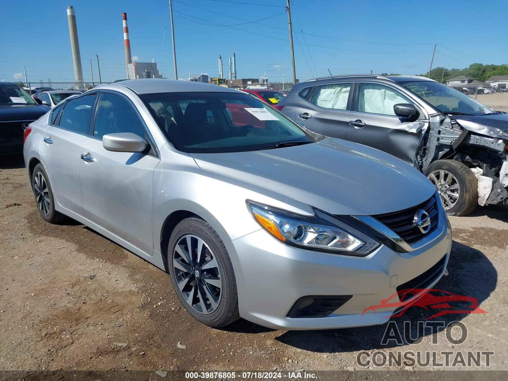 NISSAN ALTIMA 2018 - 1N4AL3AP8JC211395