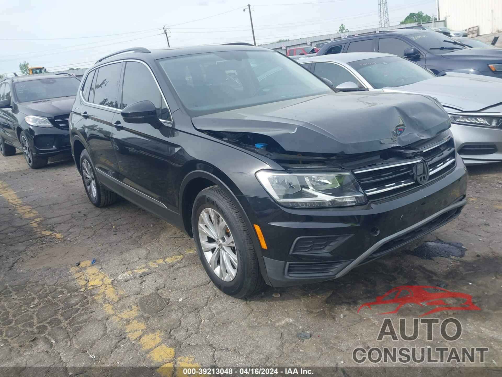 VOLKSWAGEN TIGUAN 2018 - 3VV3B7AX6JM147435