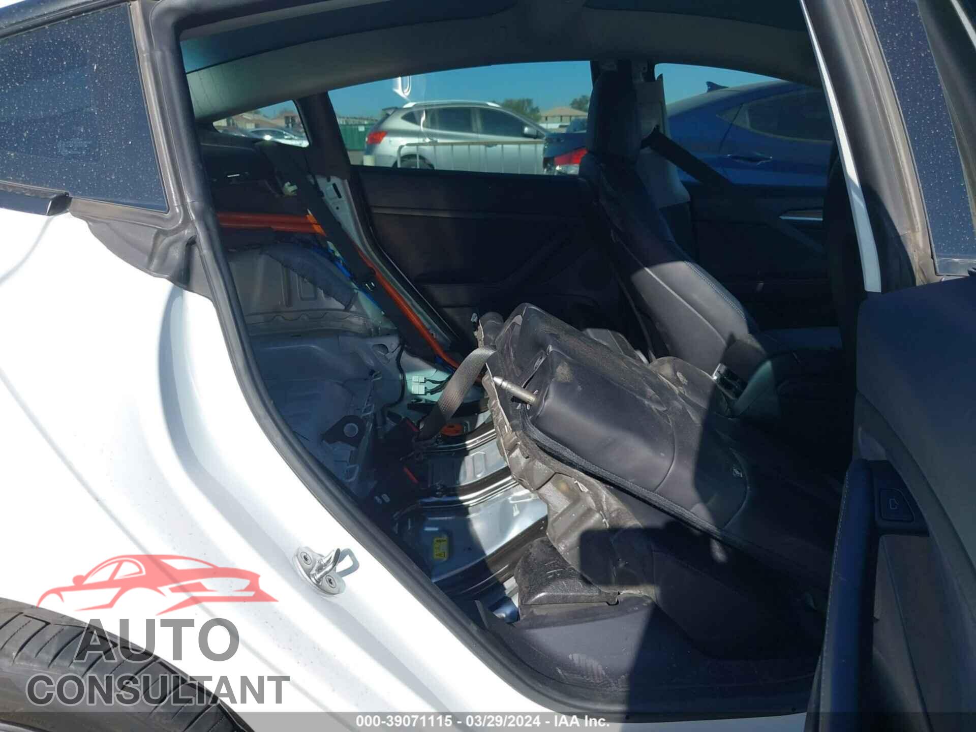 TESLA MODEL 3 2023 - 5YJ3E1EA0PF411903