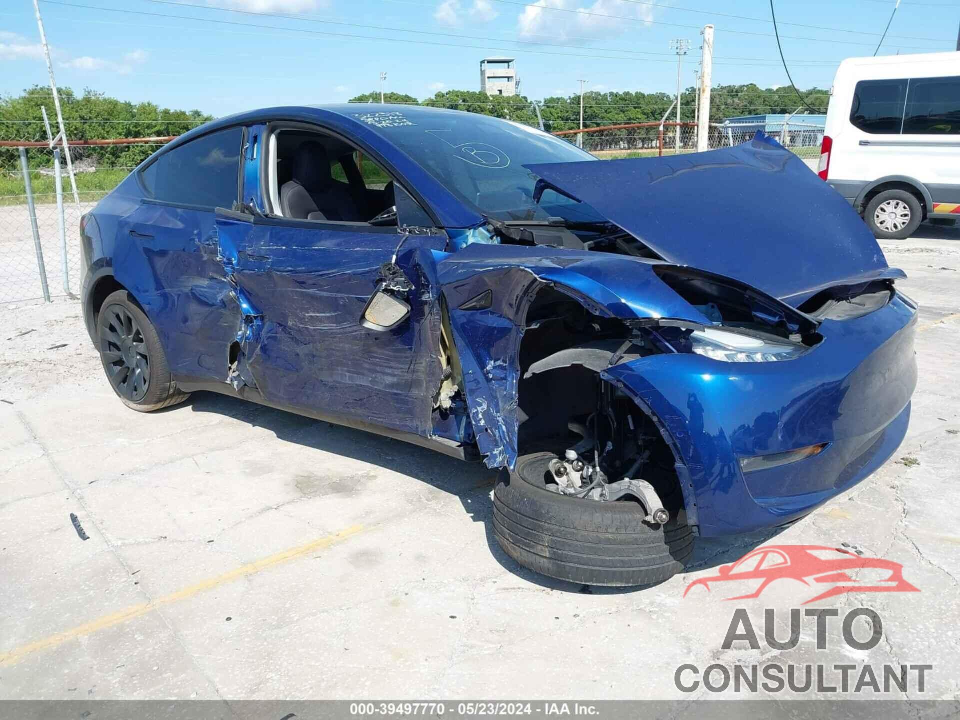 TESLA MODEL Y 2020 - 5YJYGDEE0LF029529