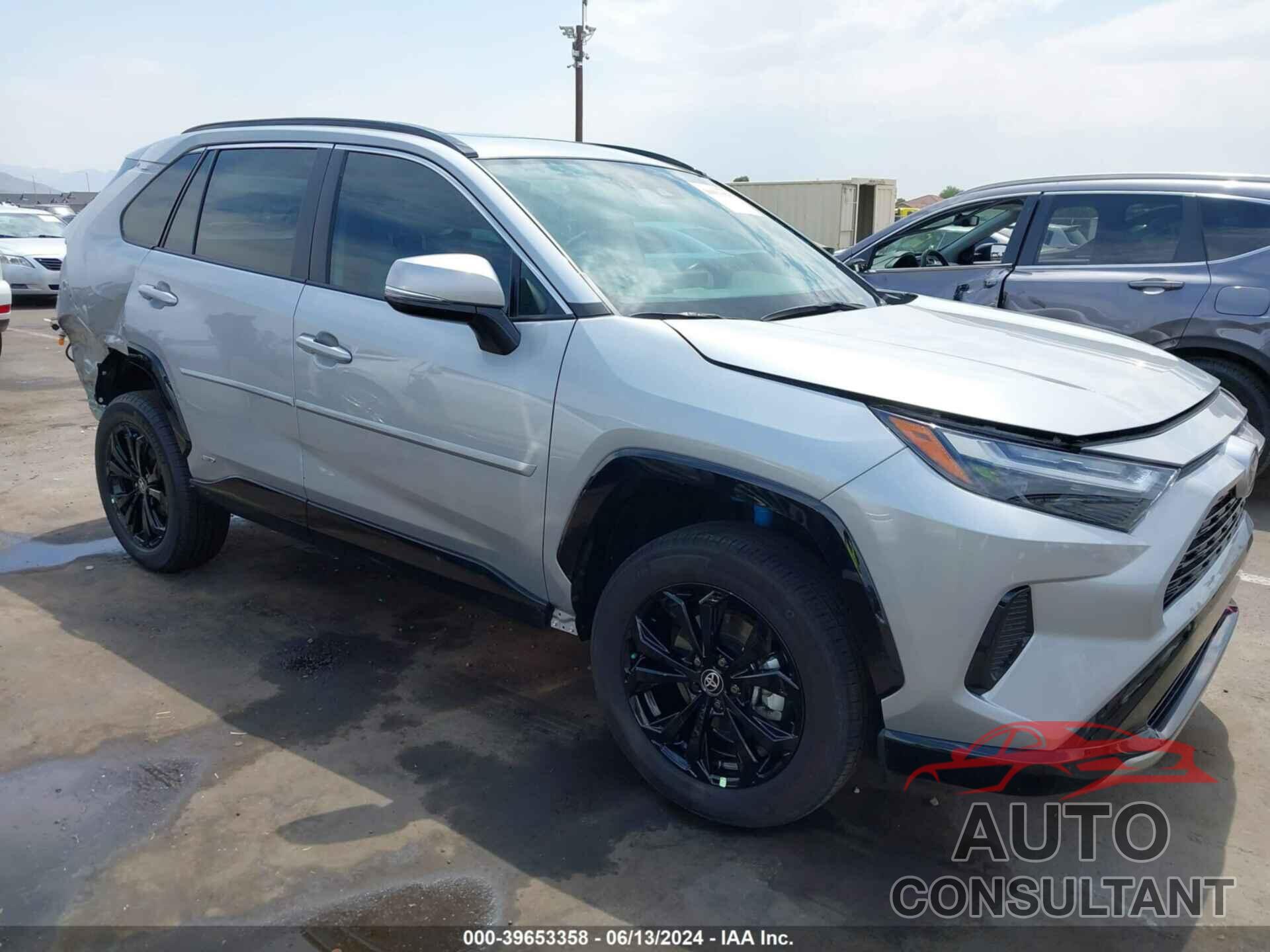 TOYOTA RAV4 2022 - 2T3T6RFV4NW035940