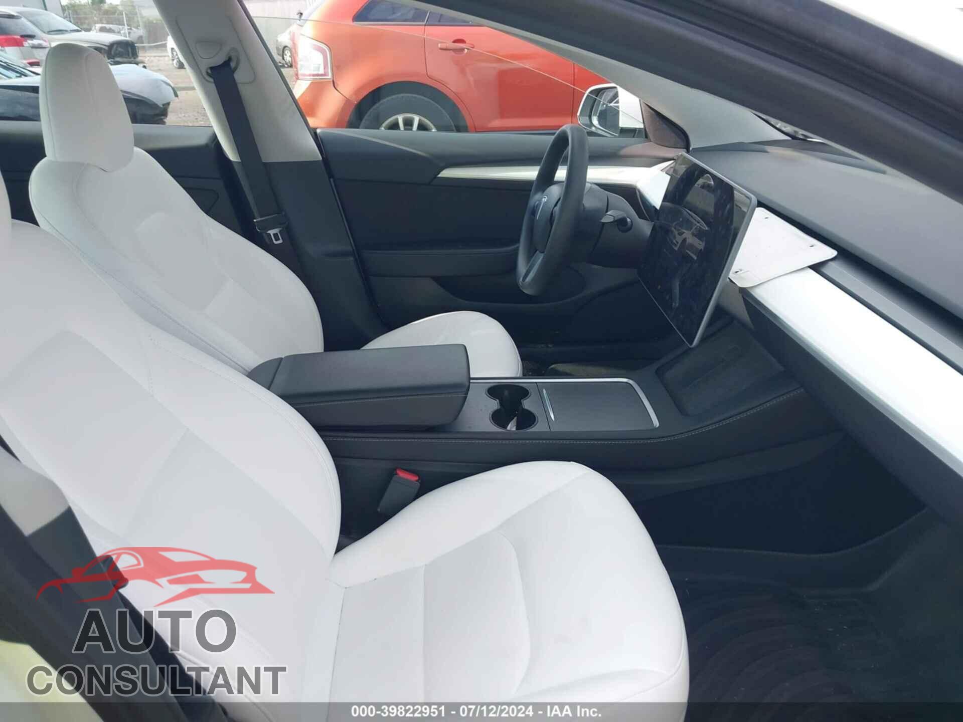 TESLA MODEL 3 2023 - 5YJ3E1EA3PF488734