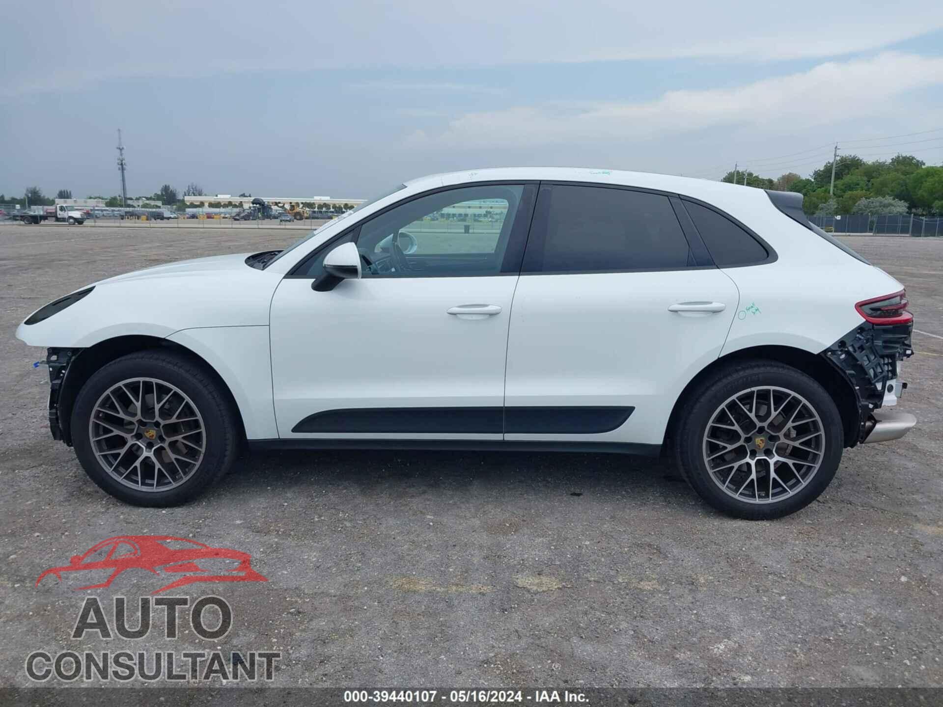 PORSCHE MACAN 2017 - WP1AA2A56HLB82545
