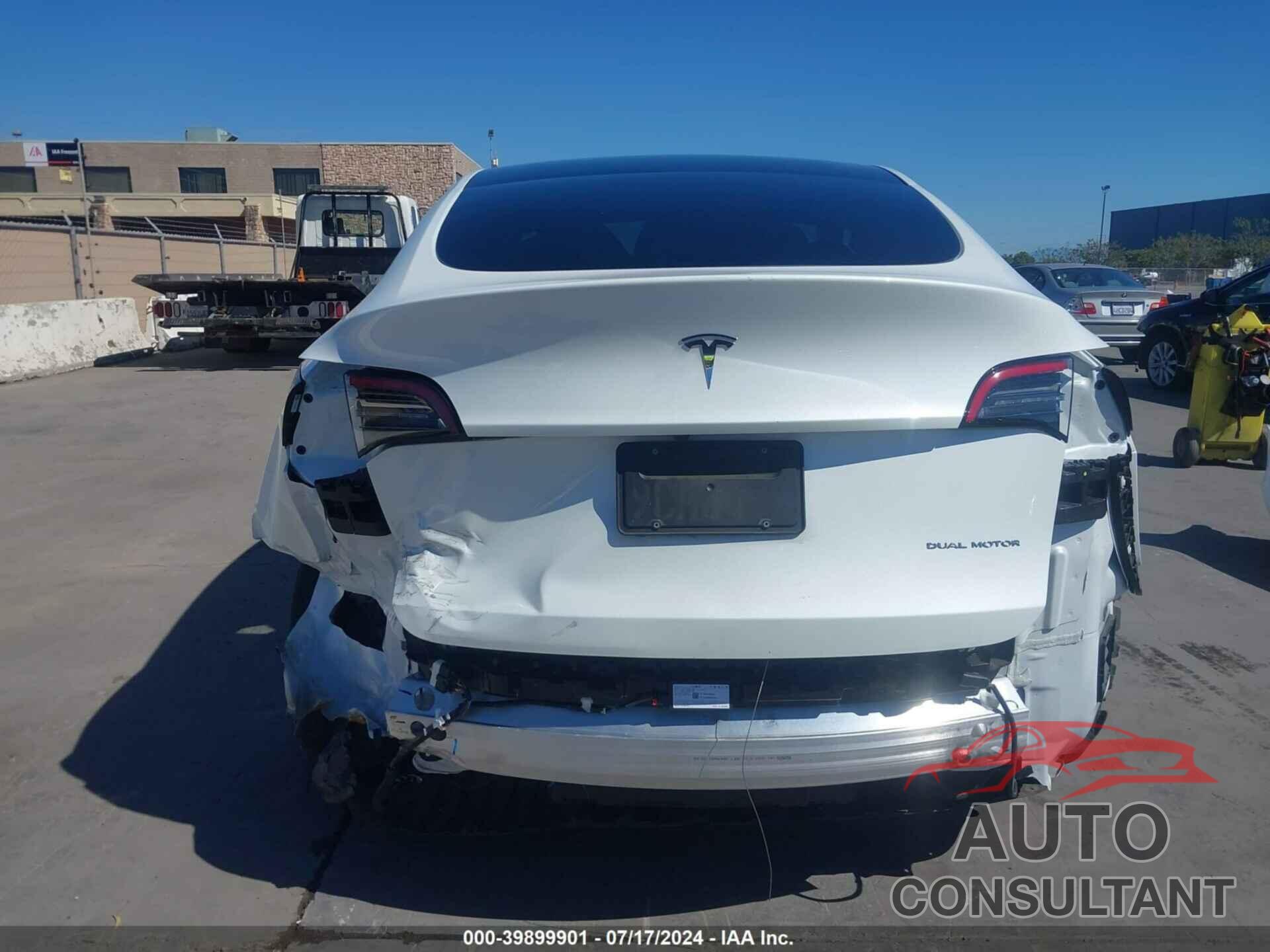 TESLA MODEL Y 2022 - 7SAYGDEE0NF515487