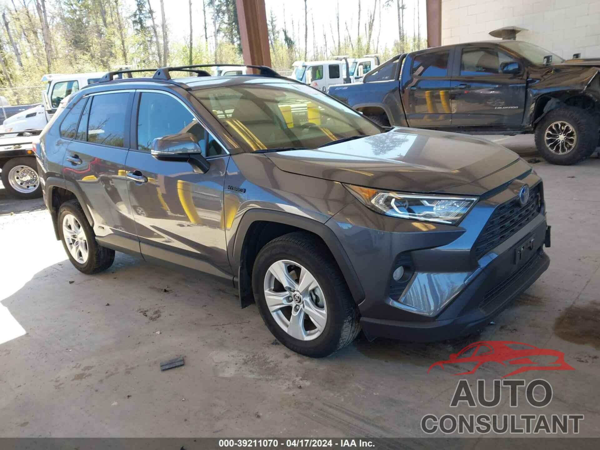 TOYOTA RAV4 2020 - JTMRWRFV7LD047620