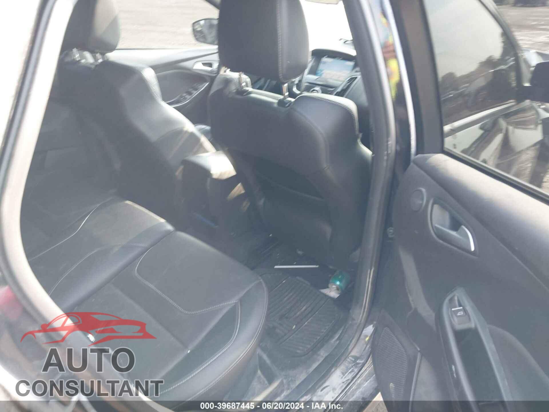 FORD FOCUS ST 2017 - 1FADP3L97HL283666