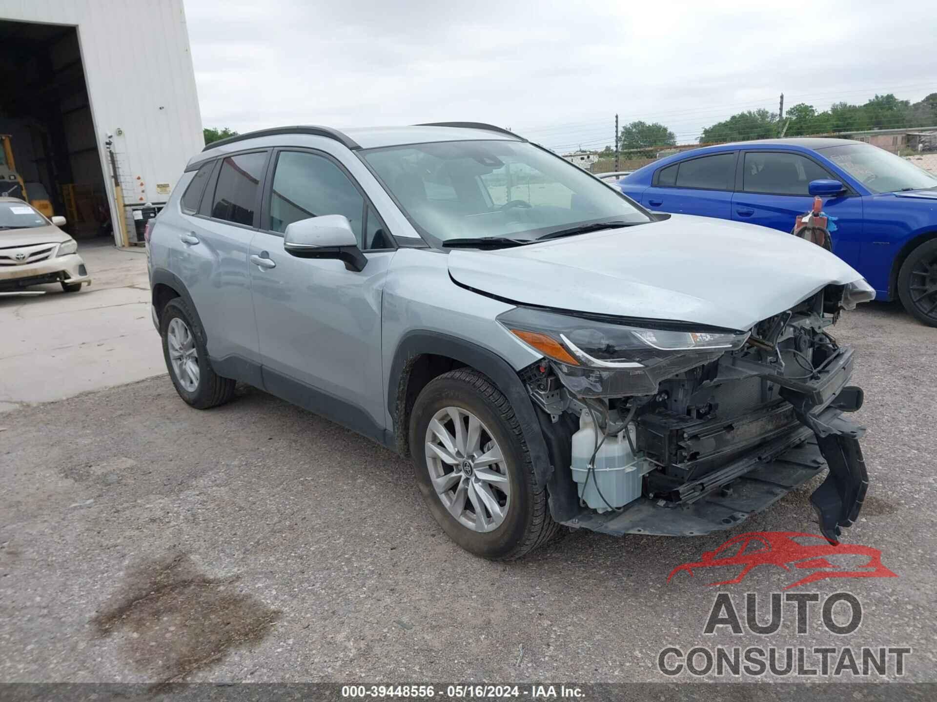 TOYOTA COROLLA CROSS 2022 - 7MUCAAAG4NV030155