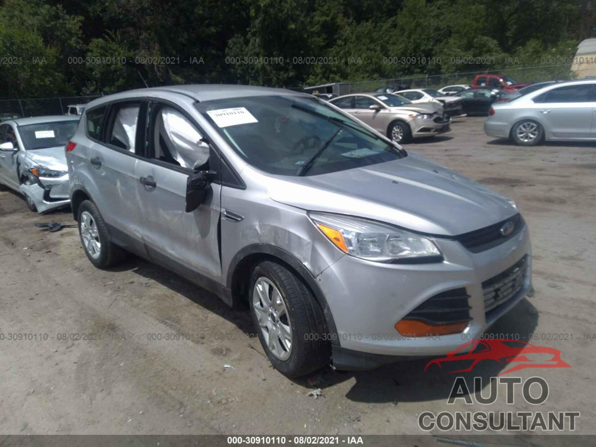 FORD ESCAPE 2016 - 1FMCU0F71GUB79993