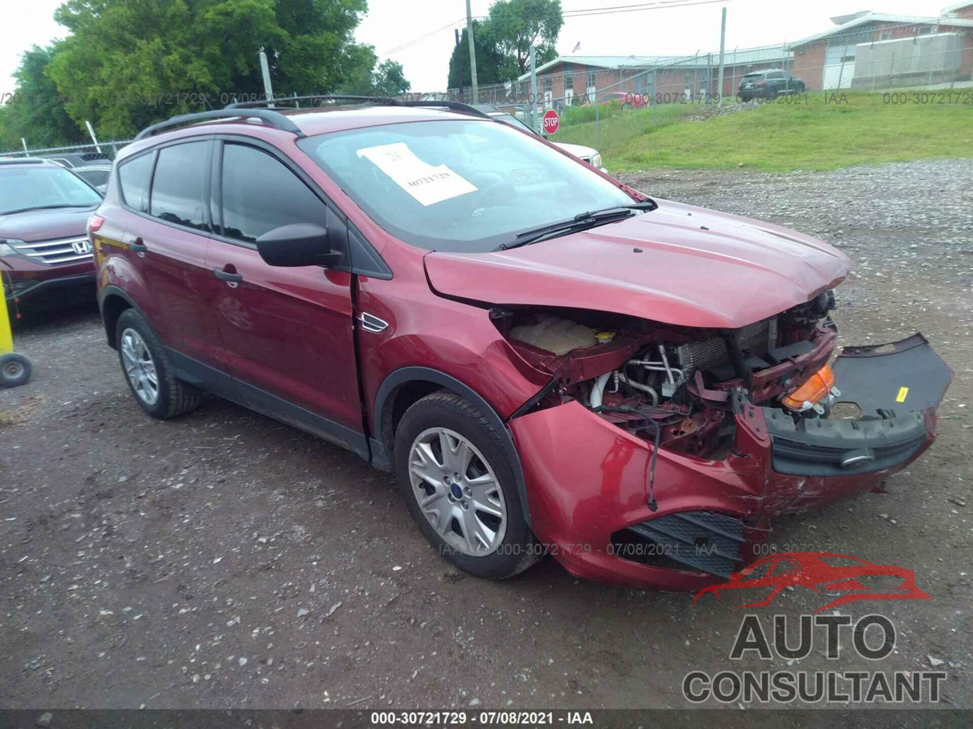 FORD ESCAPE 2016 - 1FMCU0F70GUC81656
