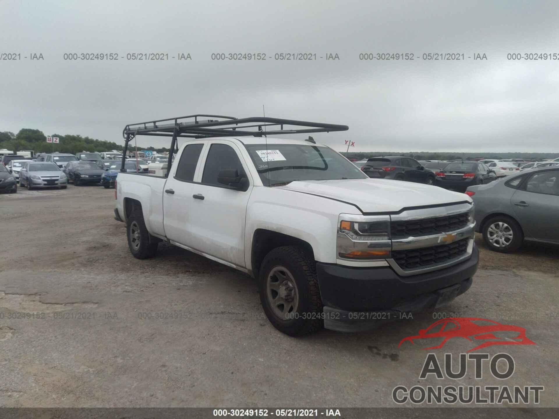 CHEVROLET SILVERADO 1500 2017 - 1GCRCNEC7HZ340140